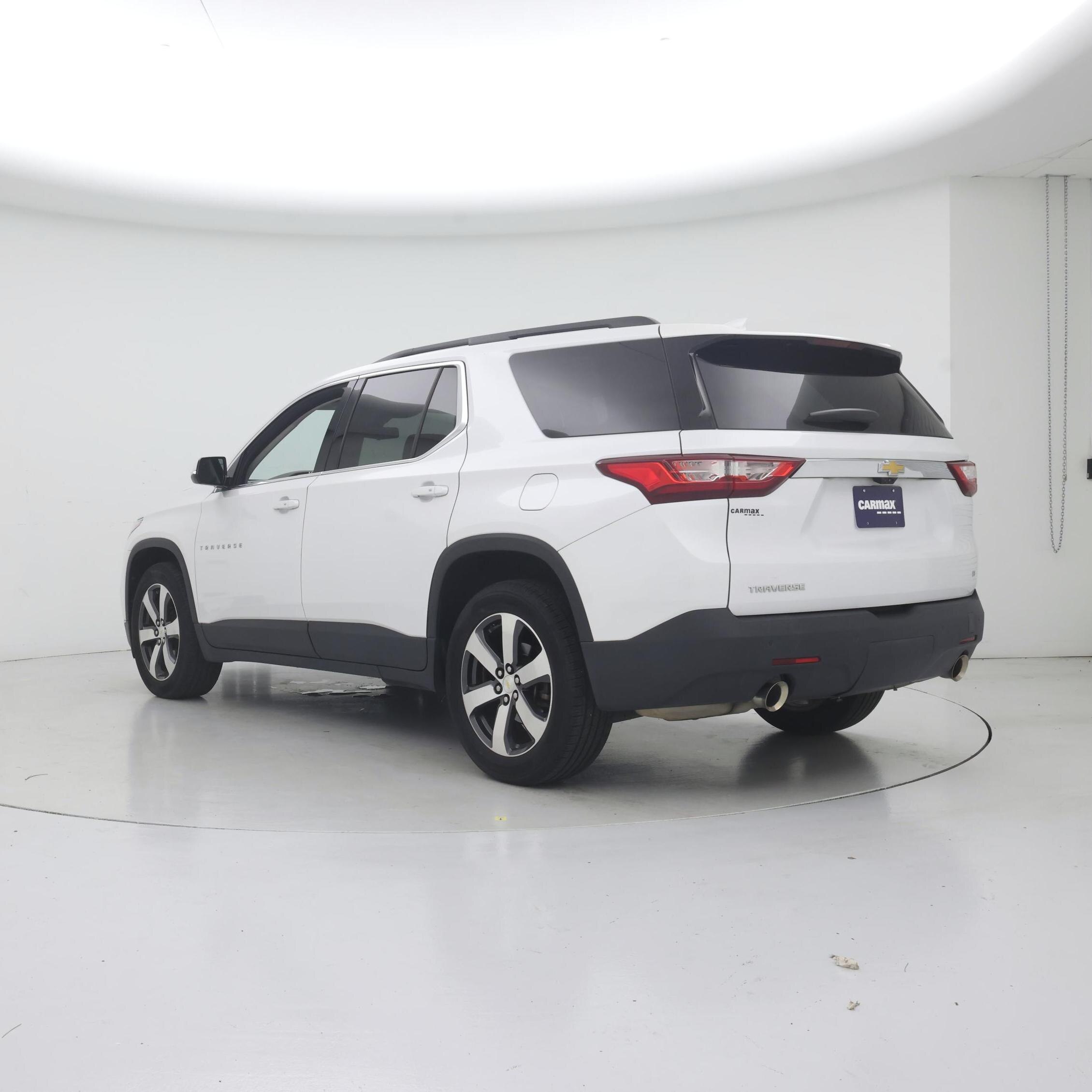 Thumbnail: 2019 Chevrolet Traverse - 2
