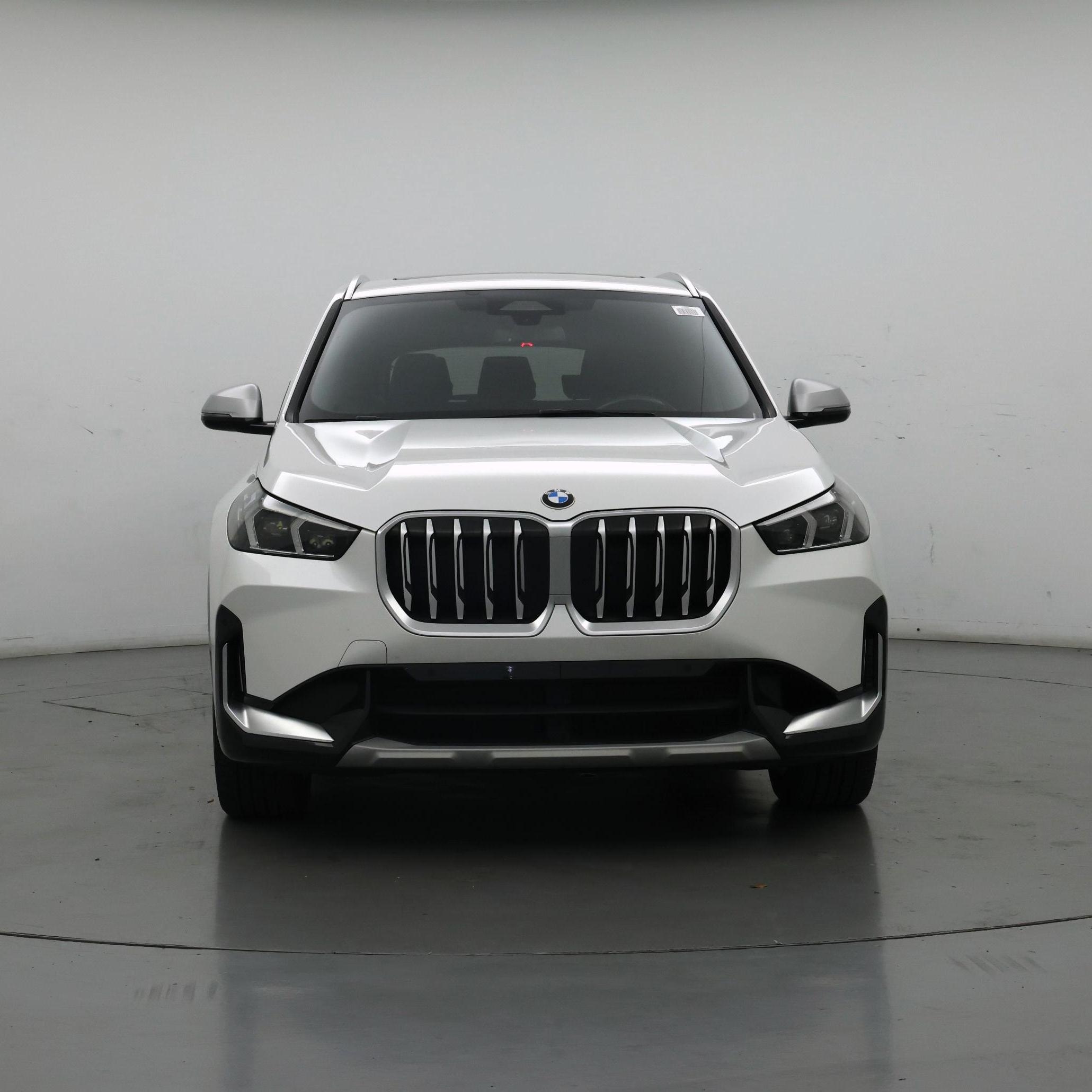 Thumbnail: 2023 BMW X1 - 5