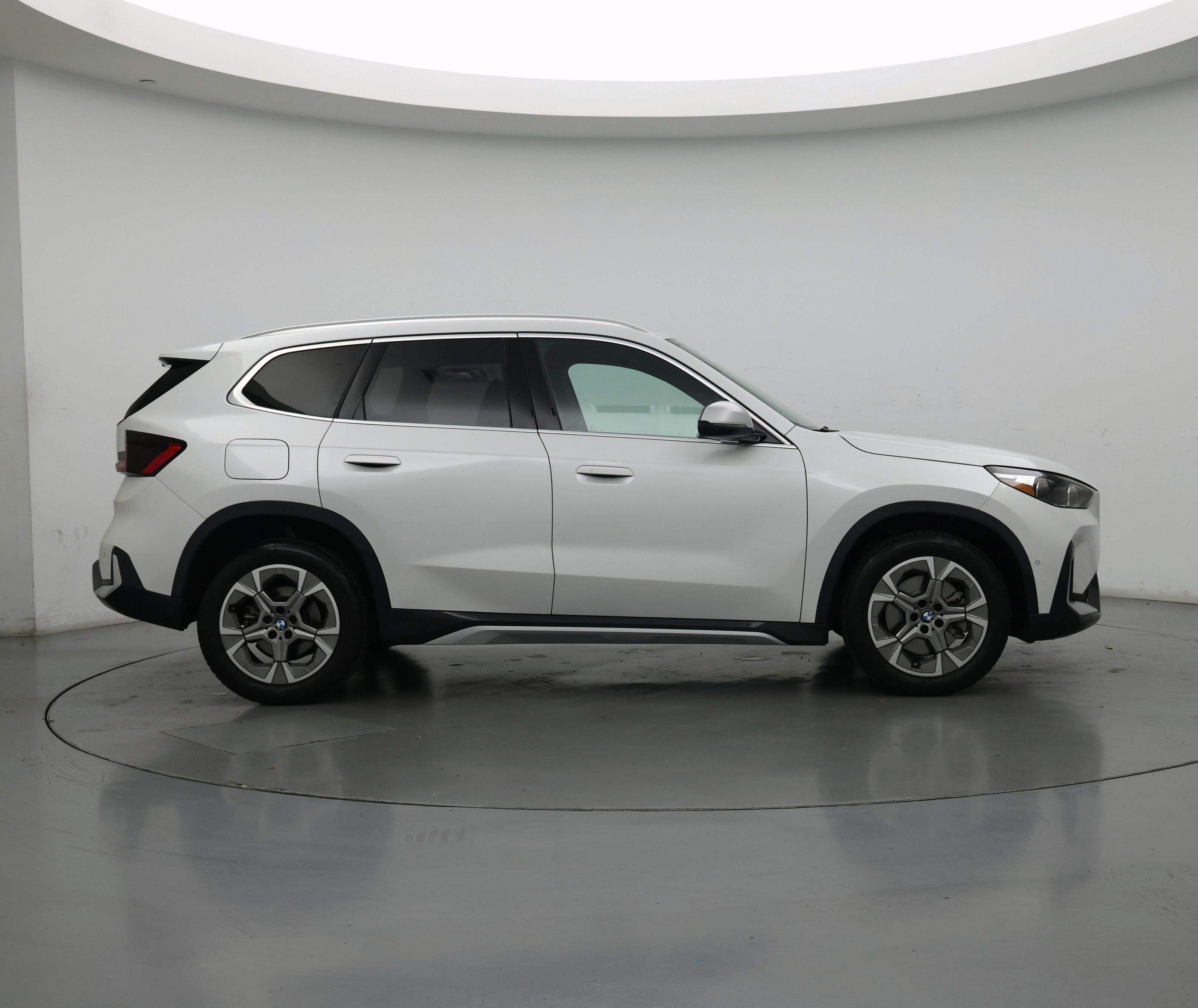 Thumbnail: 2023 BMW X1 - 7