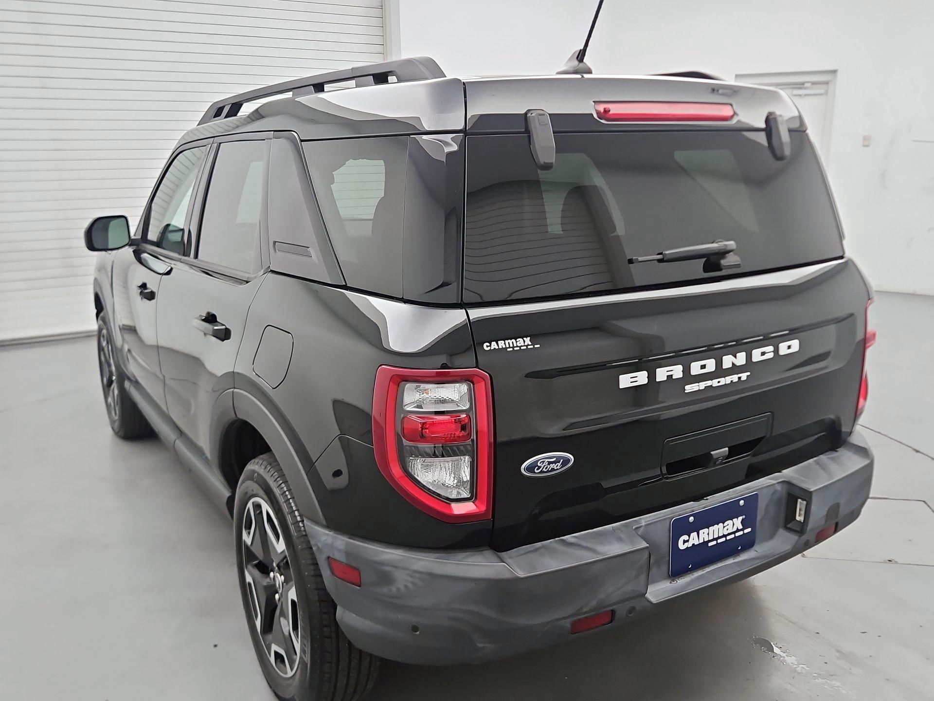 Thumbnail: 2023 Ford Bronco Sport - 7