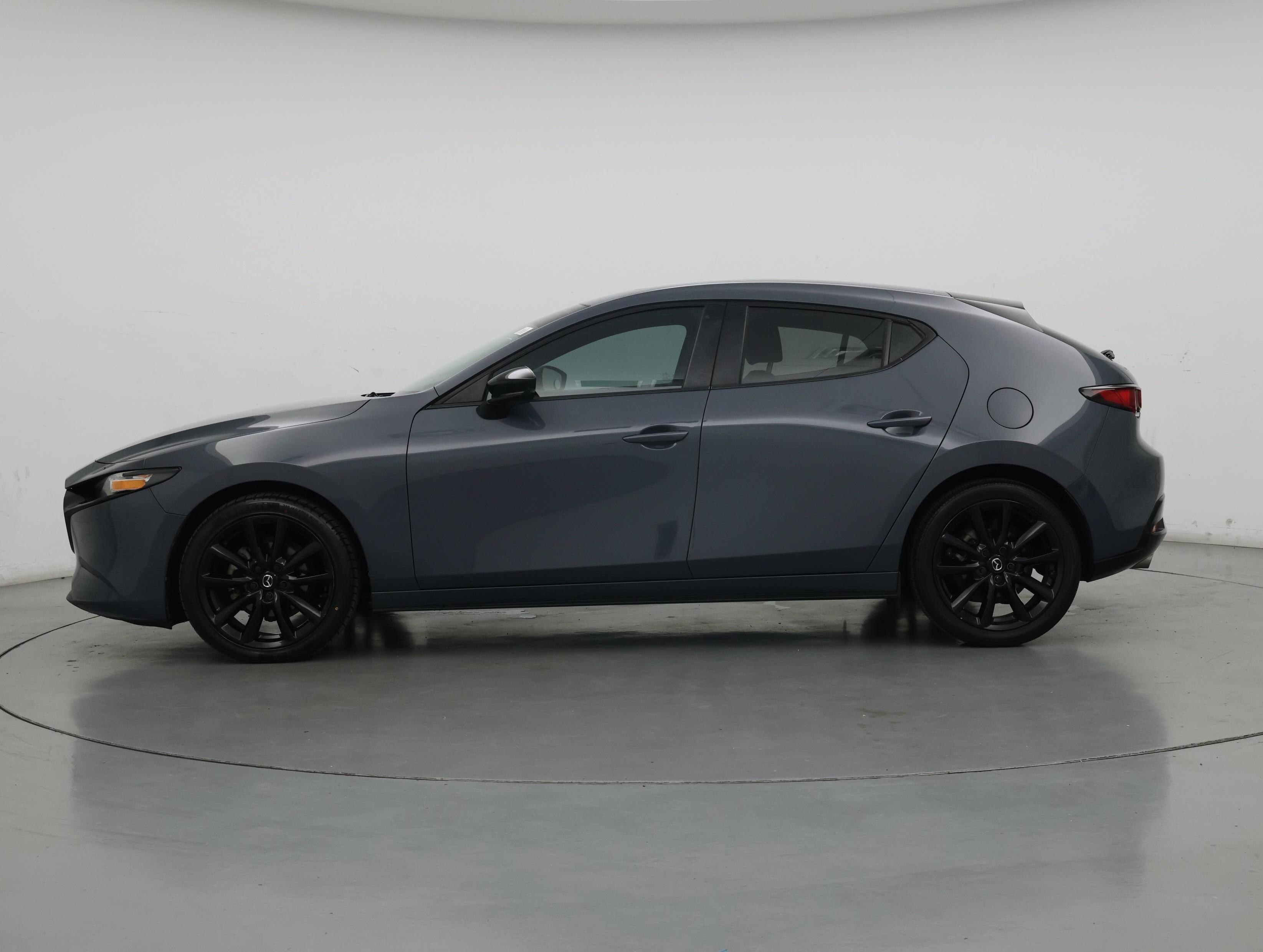 Thumbnail: 2023 Mazda Mazda3 - 3
