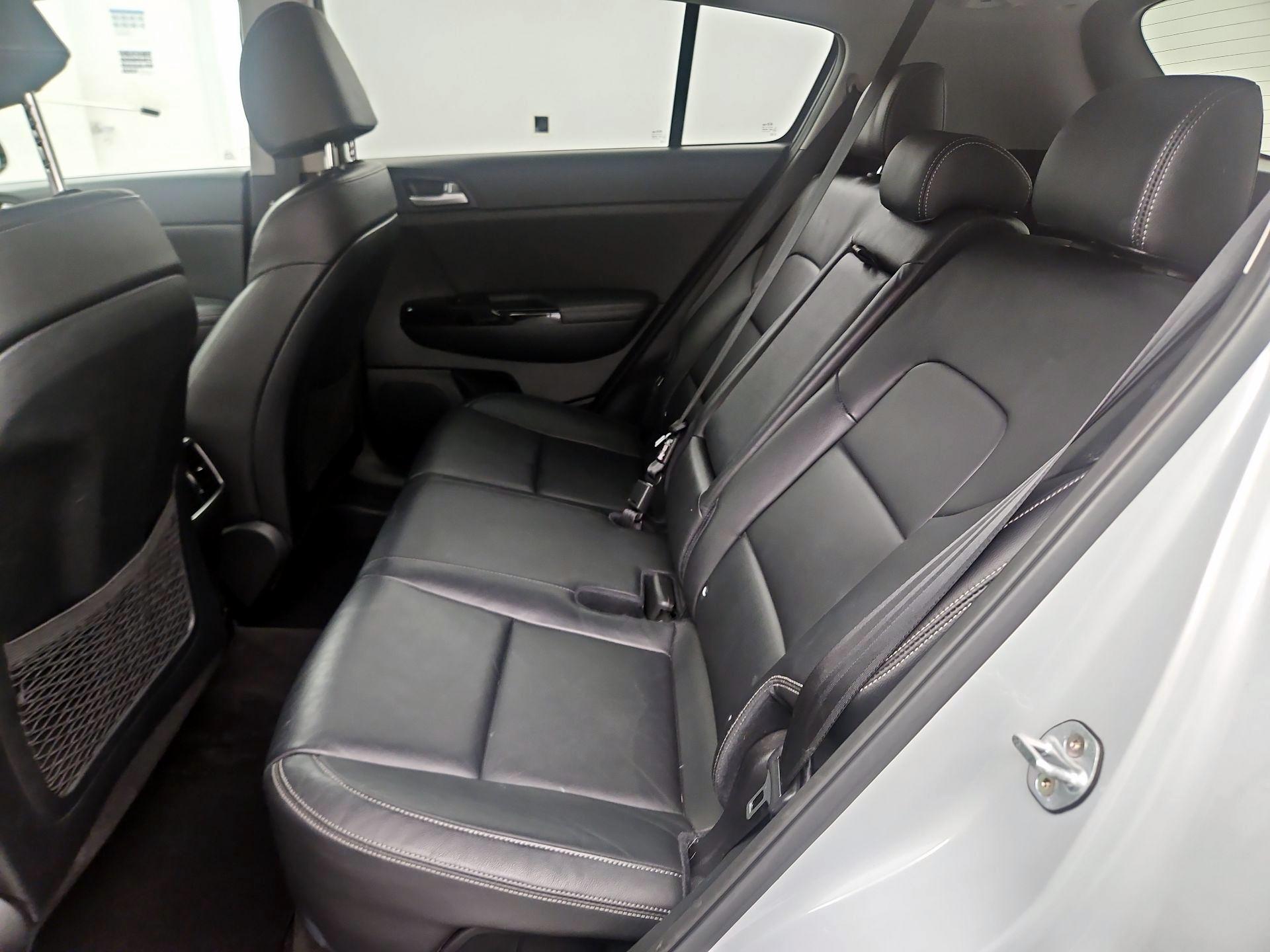 Thumbnail: 2018 Kia Sportage - 19
