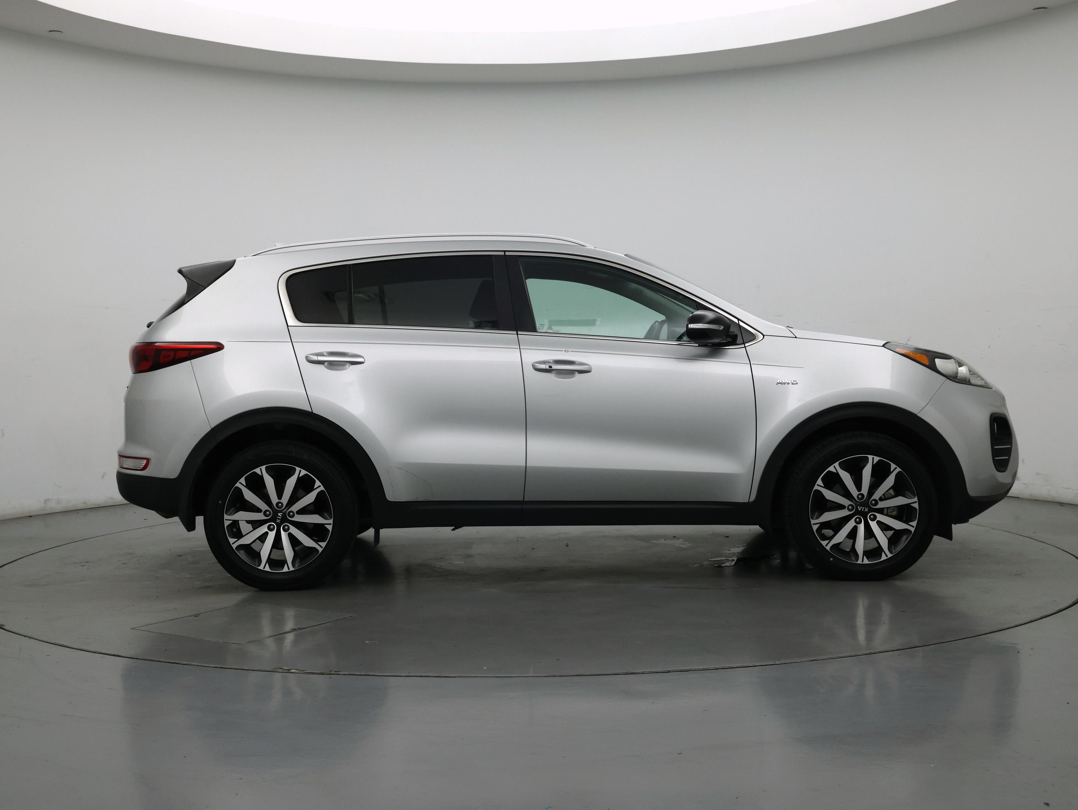 Thumbnail: 2018 Kia Sportage - 7