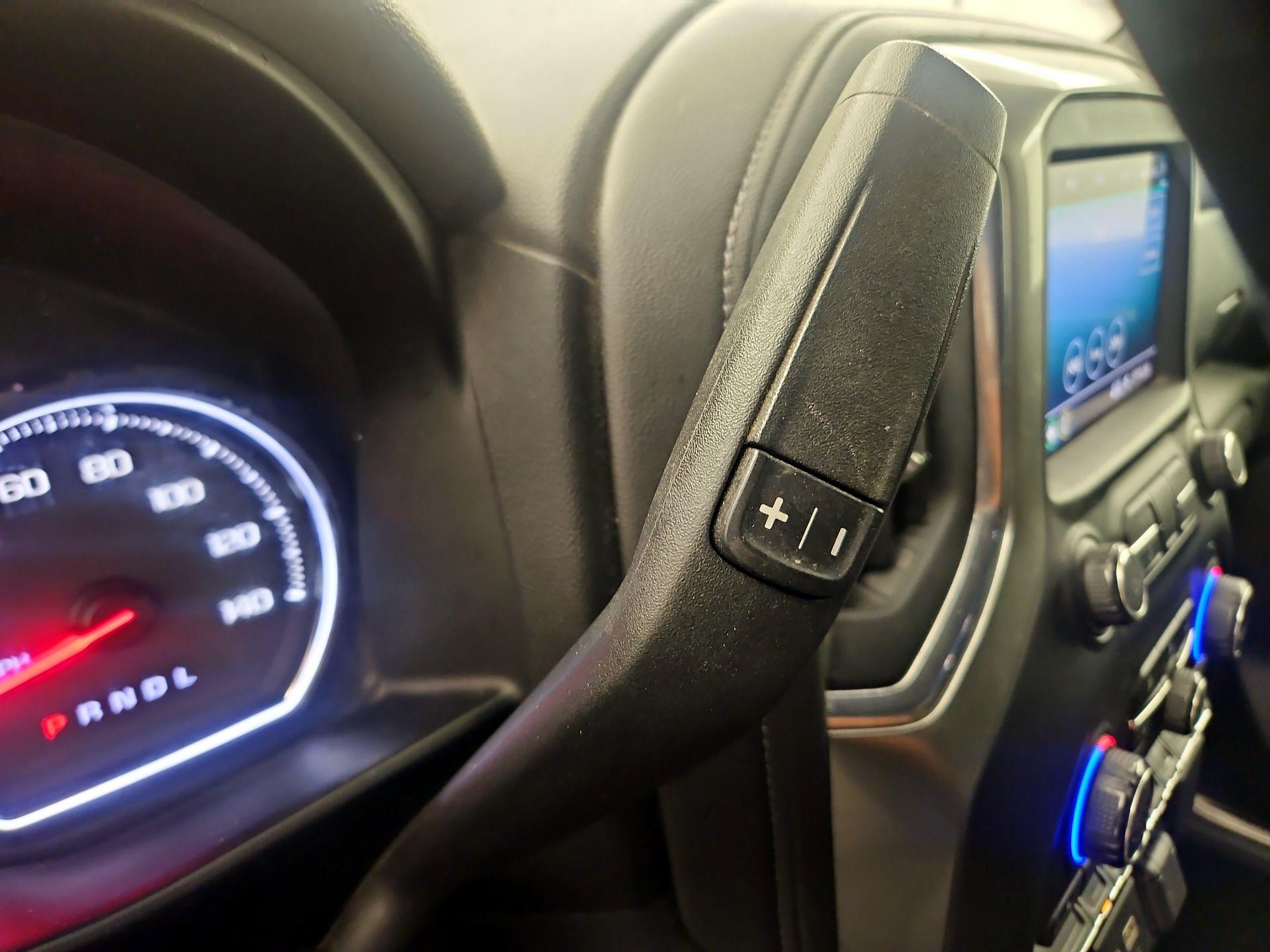 Thumbnail: 2019 Chevrolet Silverado 1500 - 17