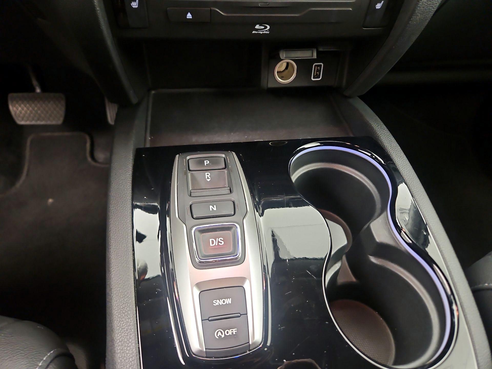 Thumbnail: 2022 Honda Pilot - 16