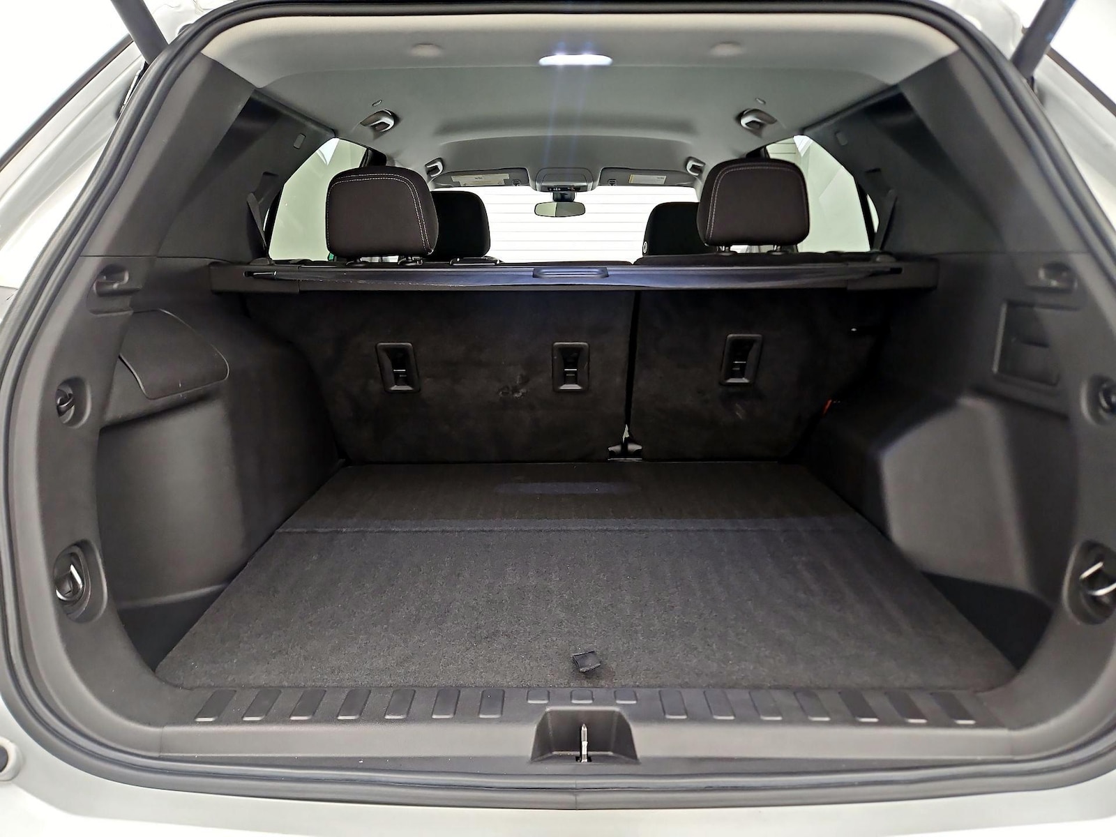 2021 Chevrolet Equinox LT - Photo 19