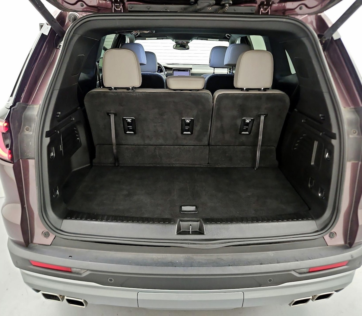 Trunk/Cargo (Seats Up)
