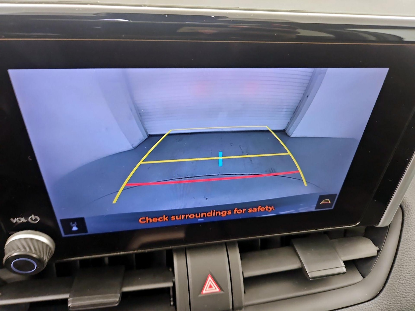 2023 Toyota RAV4 XLE - Photo 15