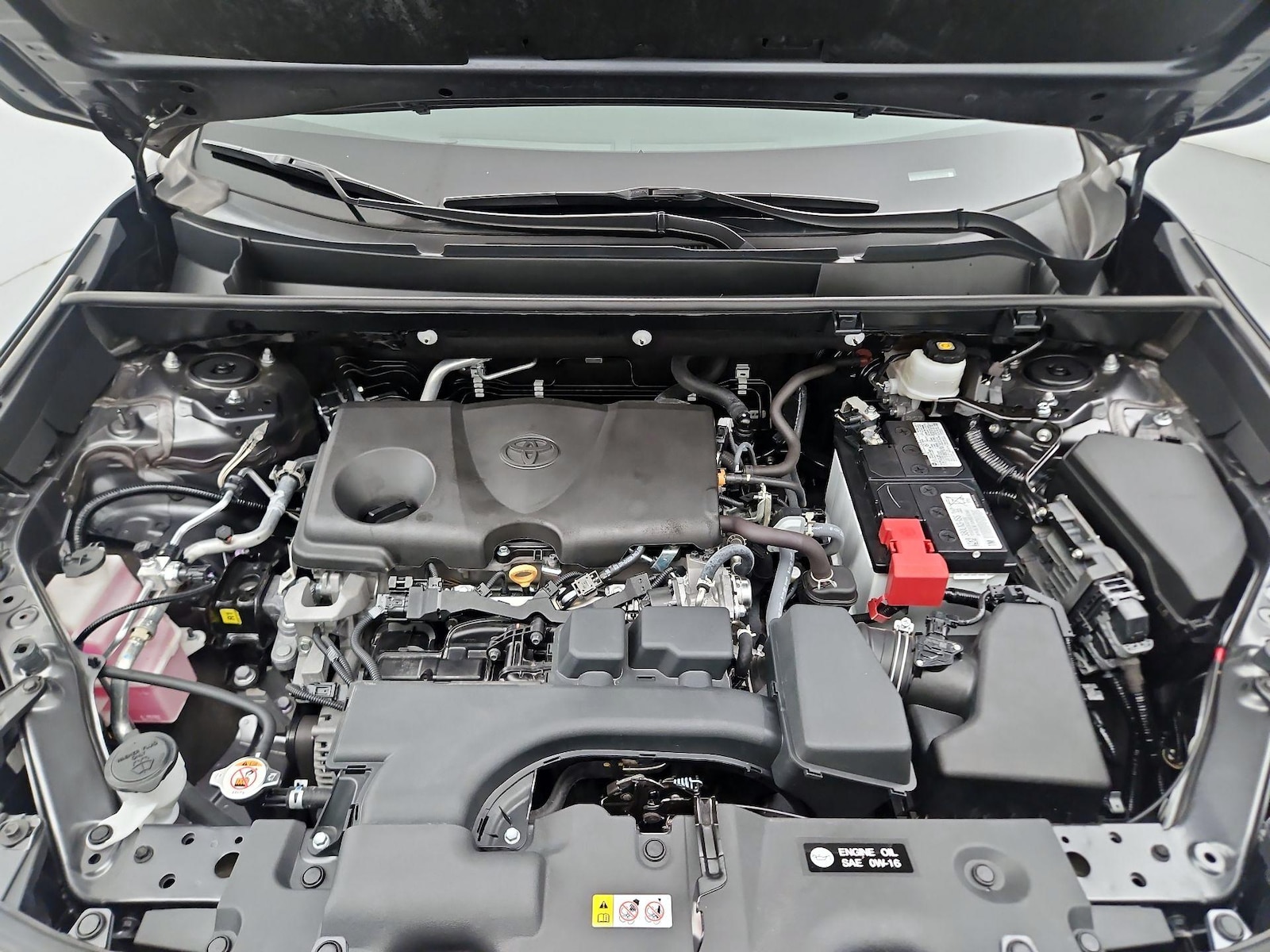 2023 Toyota RAV4 XLE - Photo 22