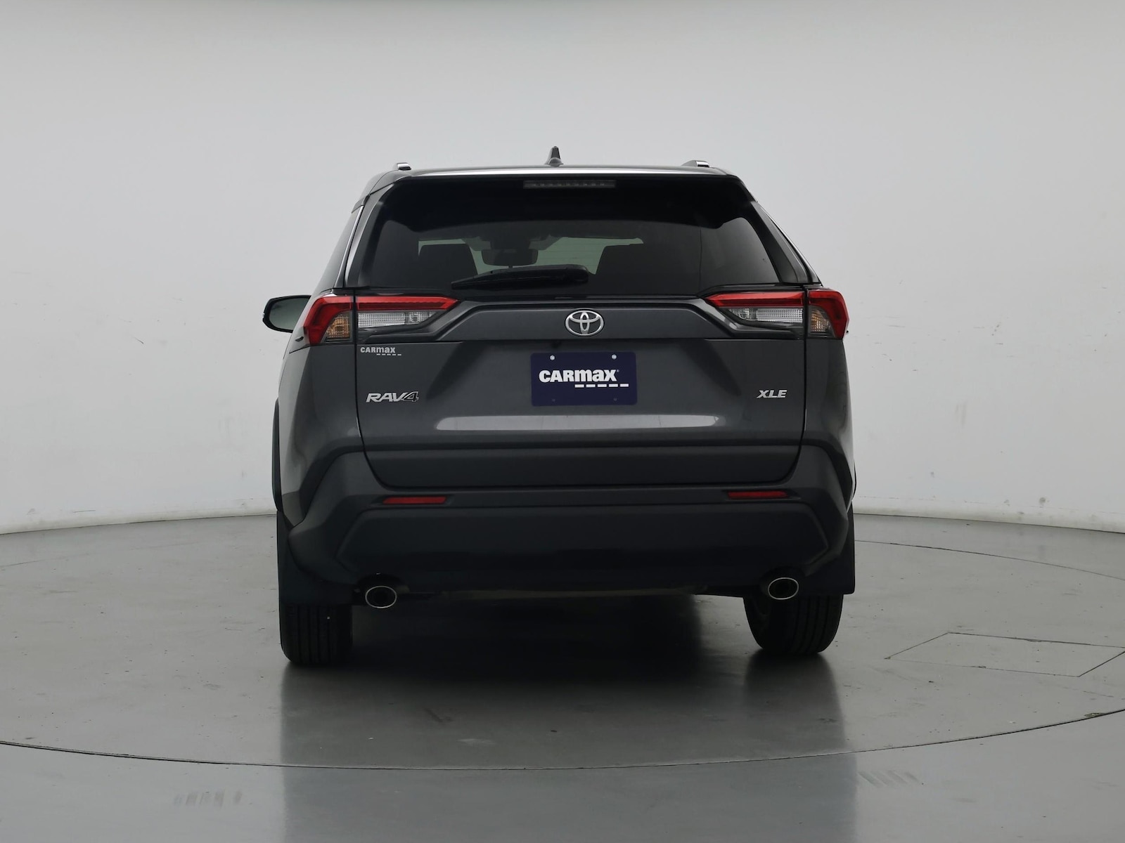 2023 Toyota RAV4 XLE - Photo 7