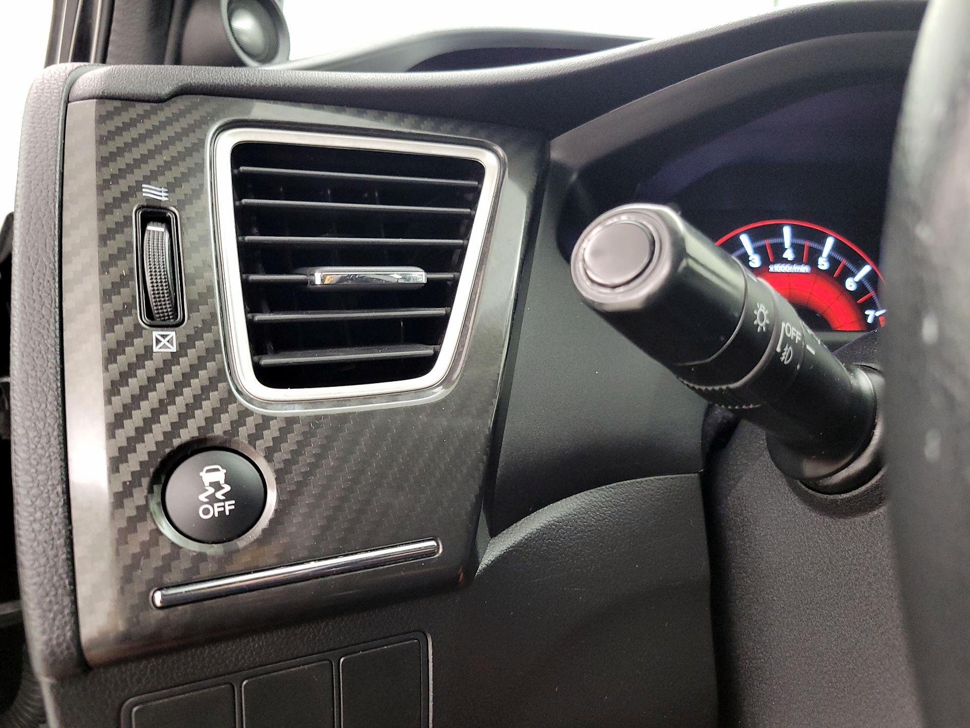 Thumbnail: 2014 Honda Civic - 13