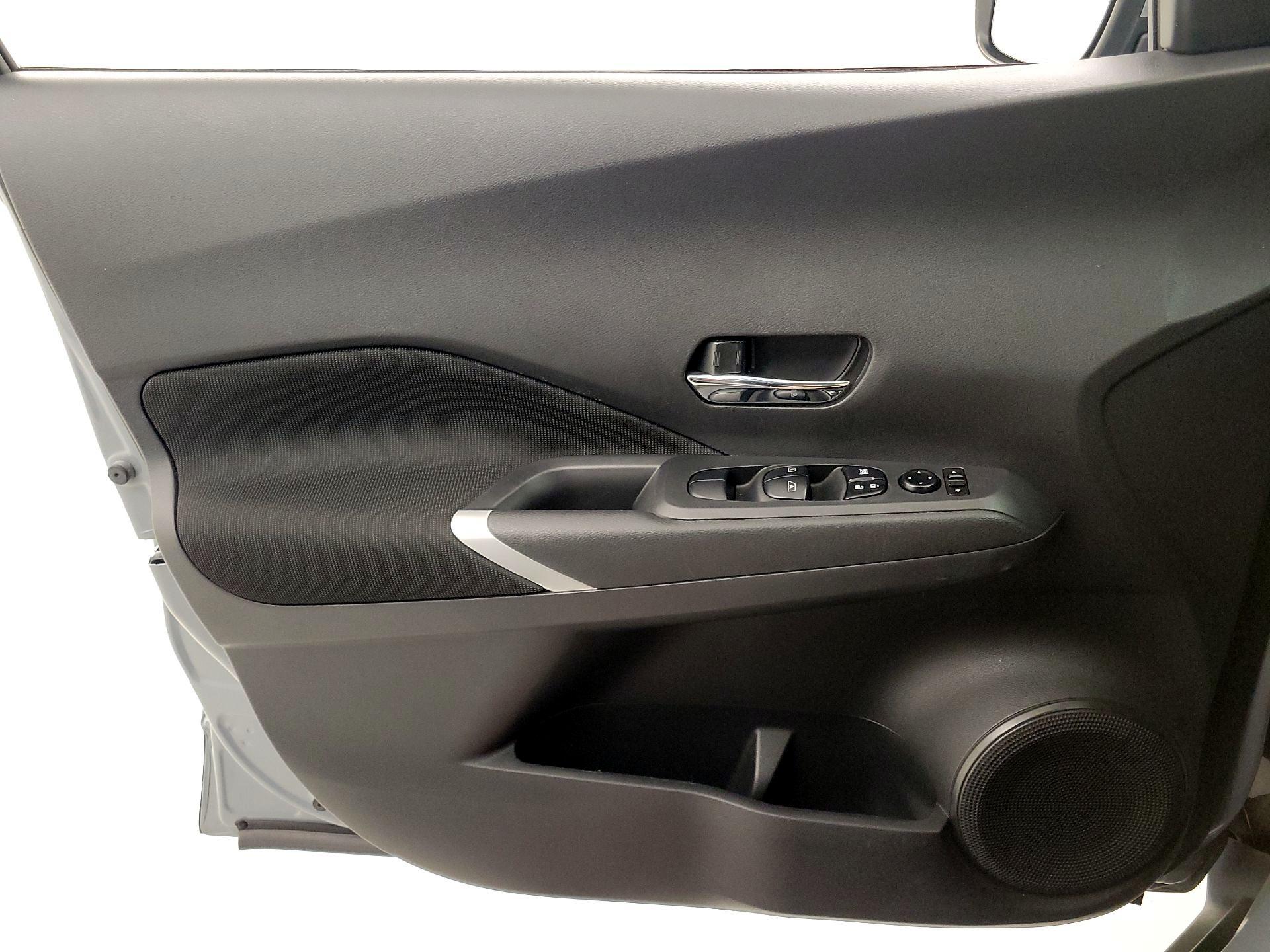 Thumbnail: 2022 Nissan Kicks - 12