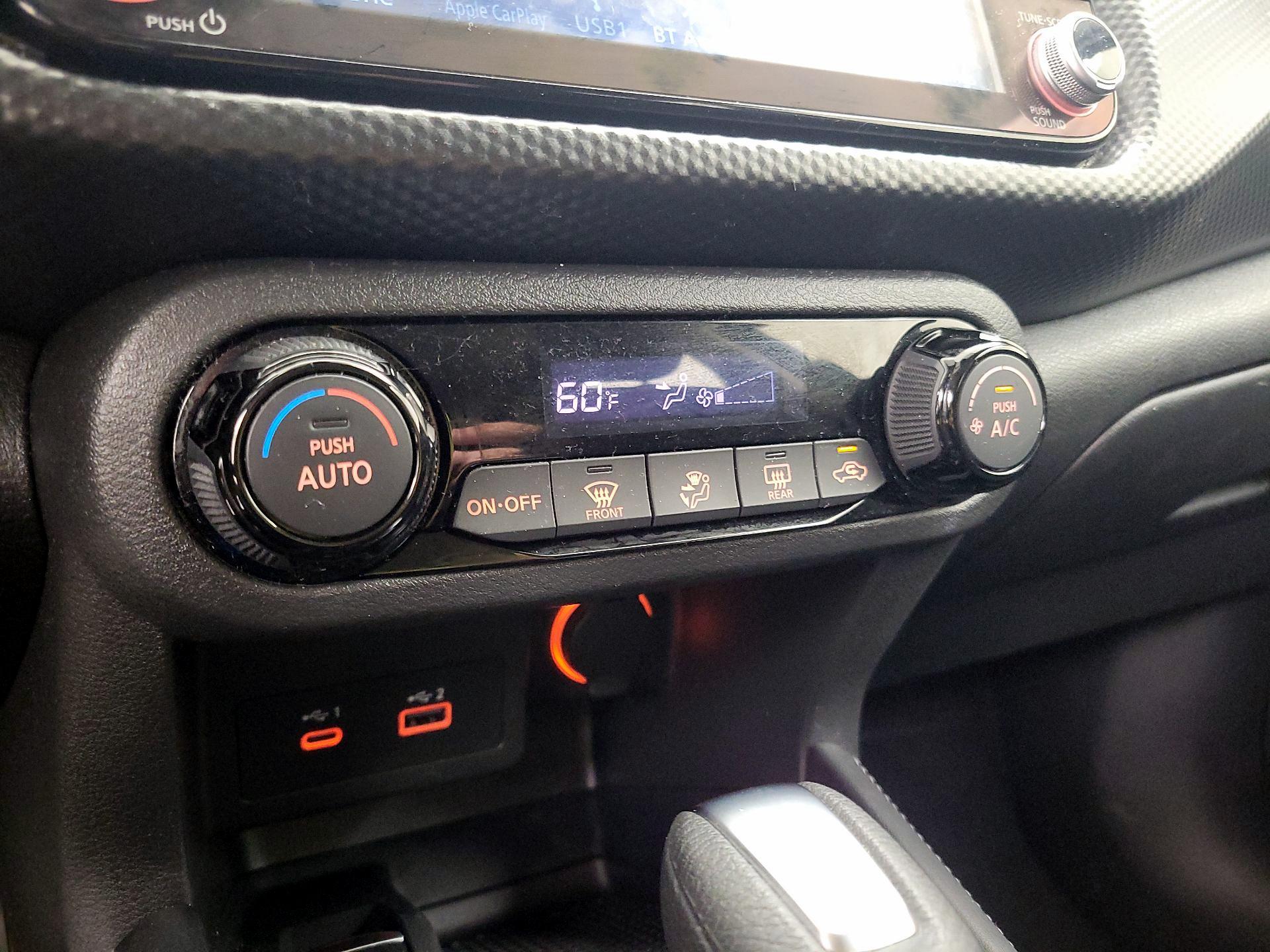 Thumbnail: 2022 Nissan Kicks - 15