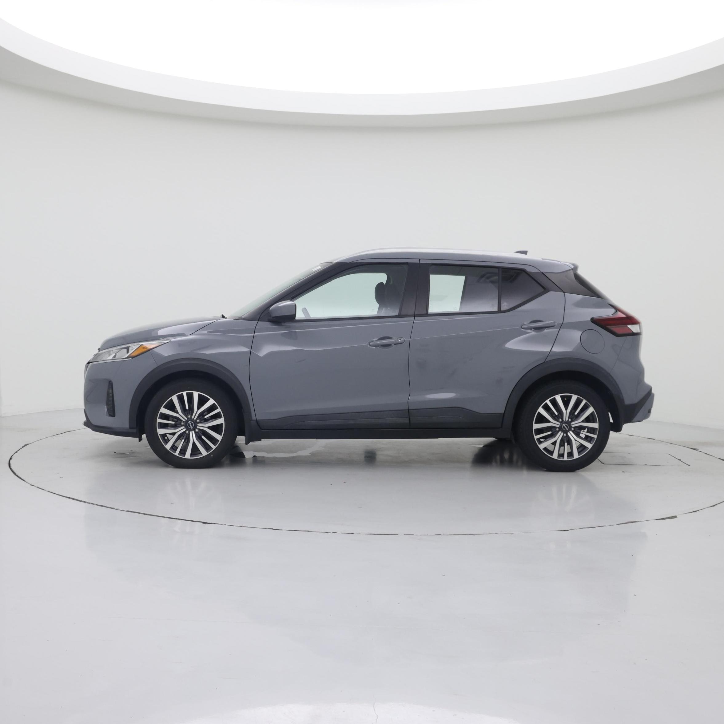 Thumbnail: 2022 Nissan Kicks - 3