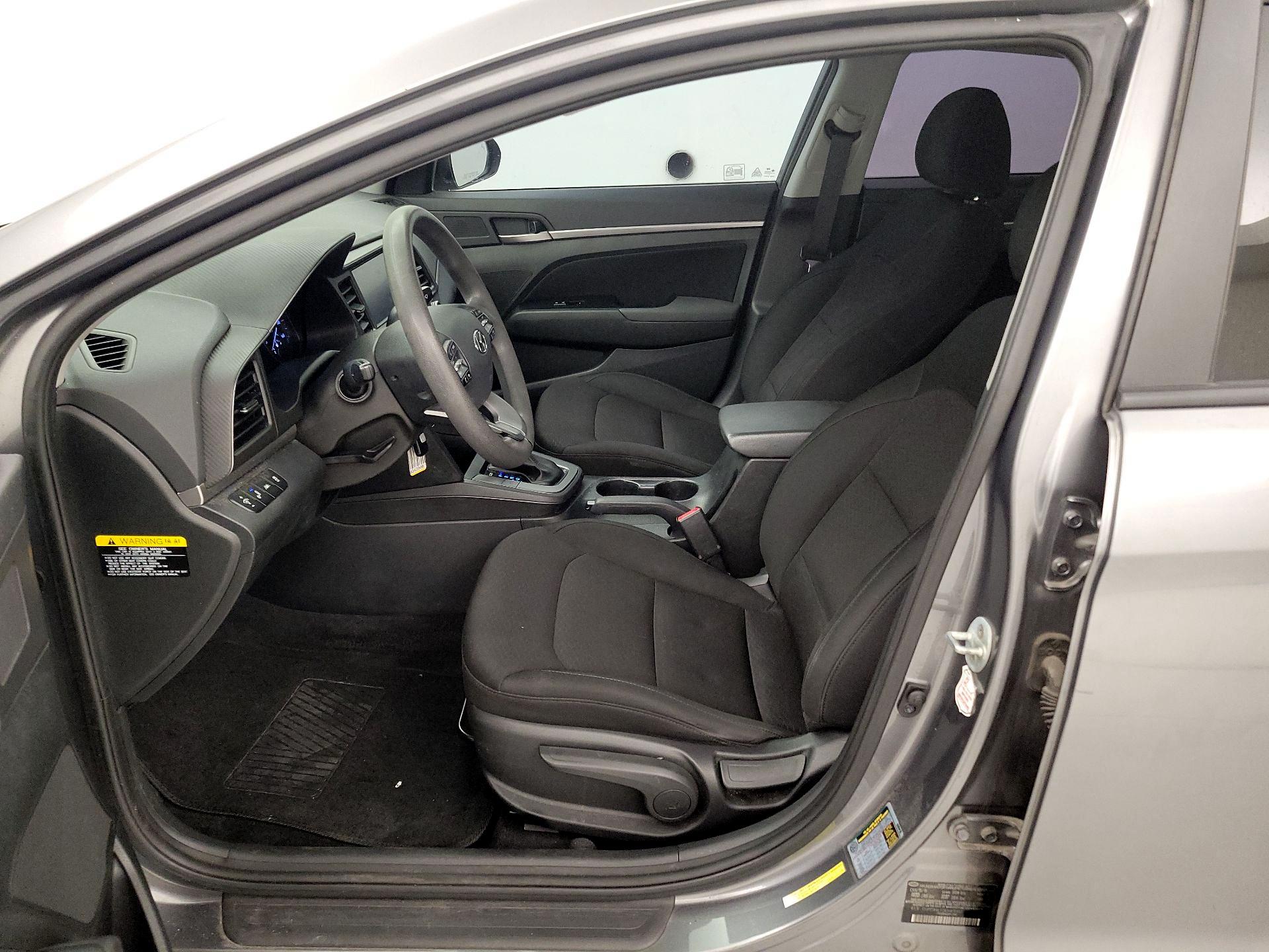 Thumbnail: 2019 Hyundai Elantra - 11