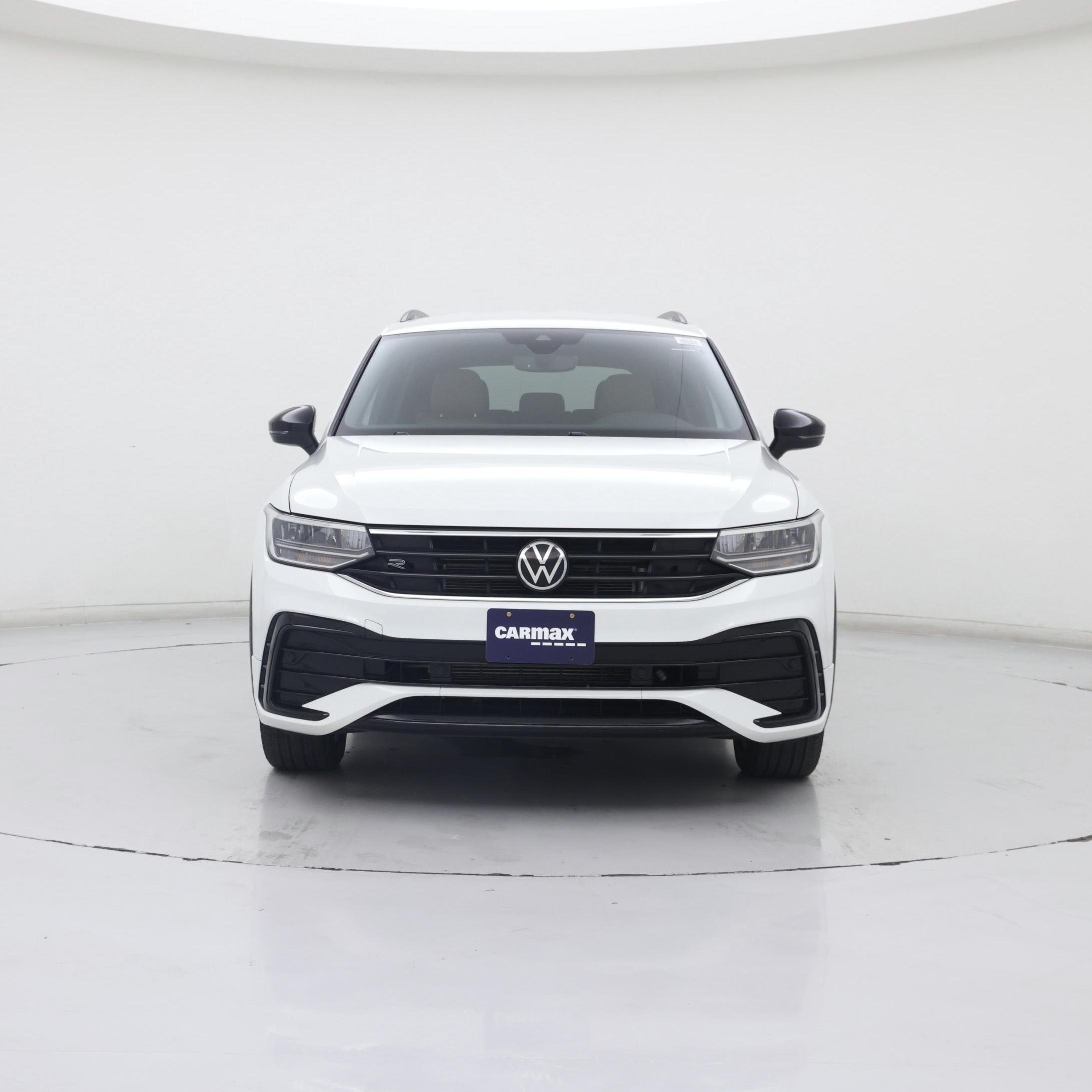 Thumbnail: 2022 Volkswagen Tiguan - 5