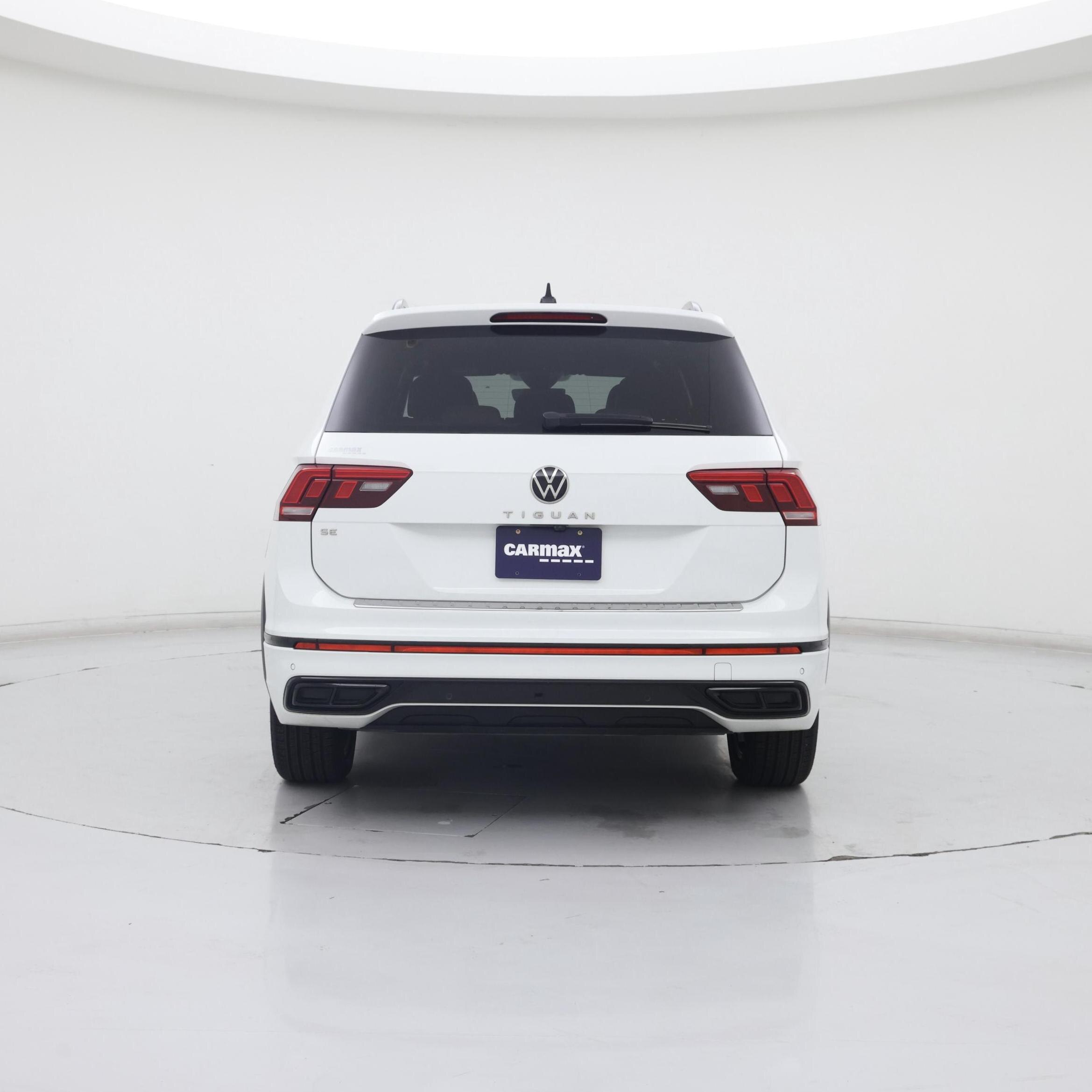 Thumbnail: 2022 Volkswagen Tiguan - 6