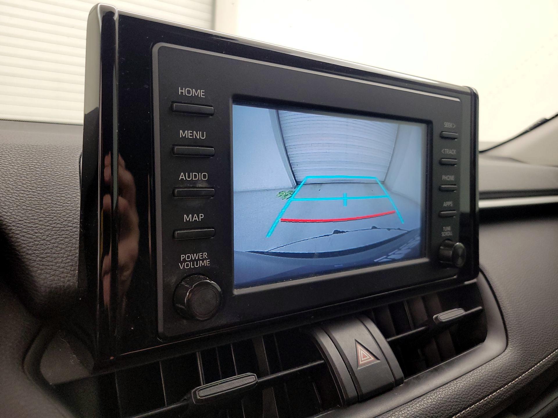 Thumbnail: 2019 Toyota RAV4 - 14