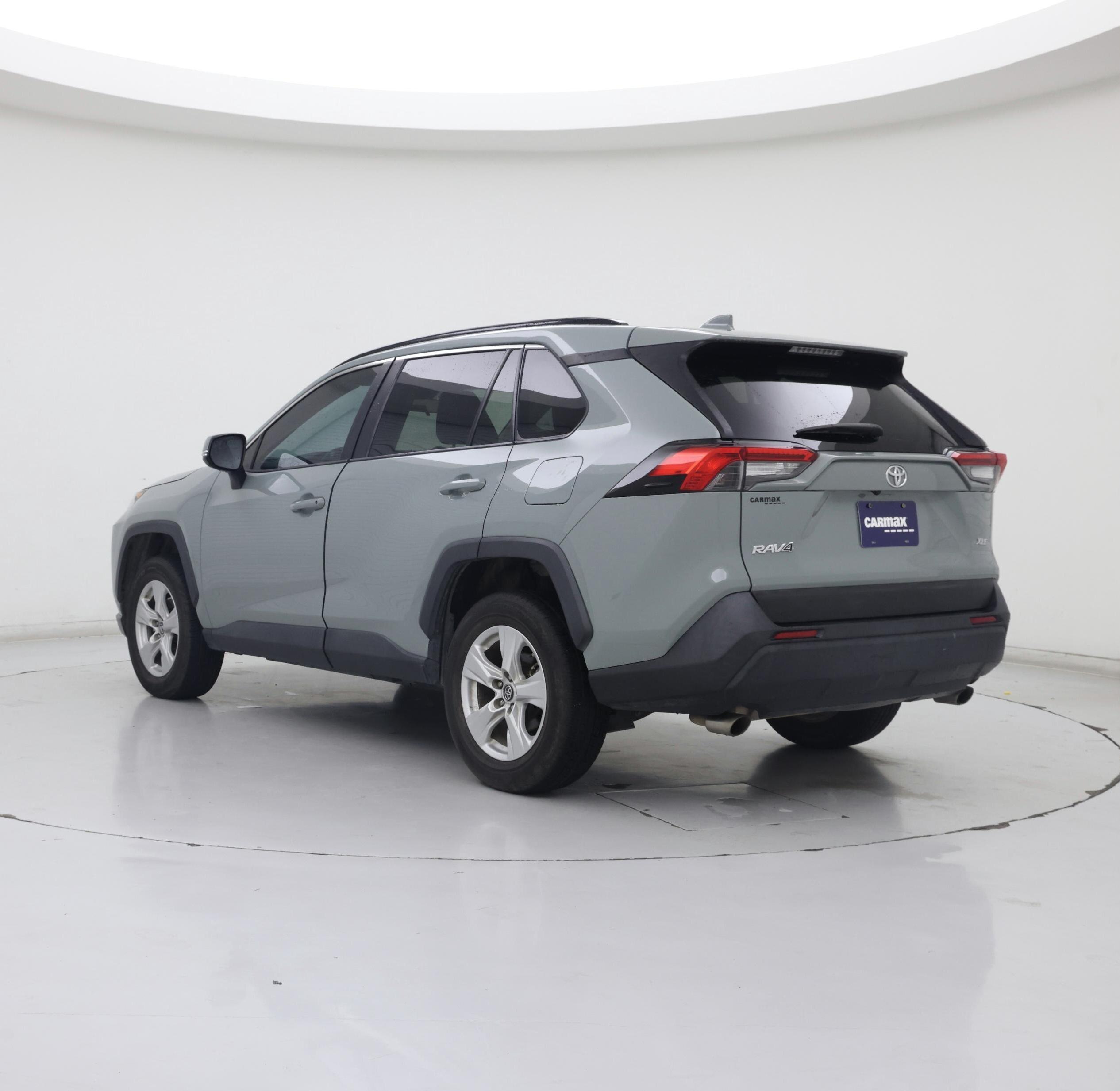 Thumbnail: 2019 Toyota RAV4 - 2