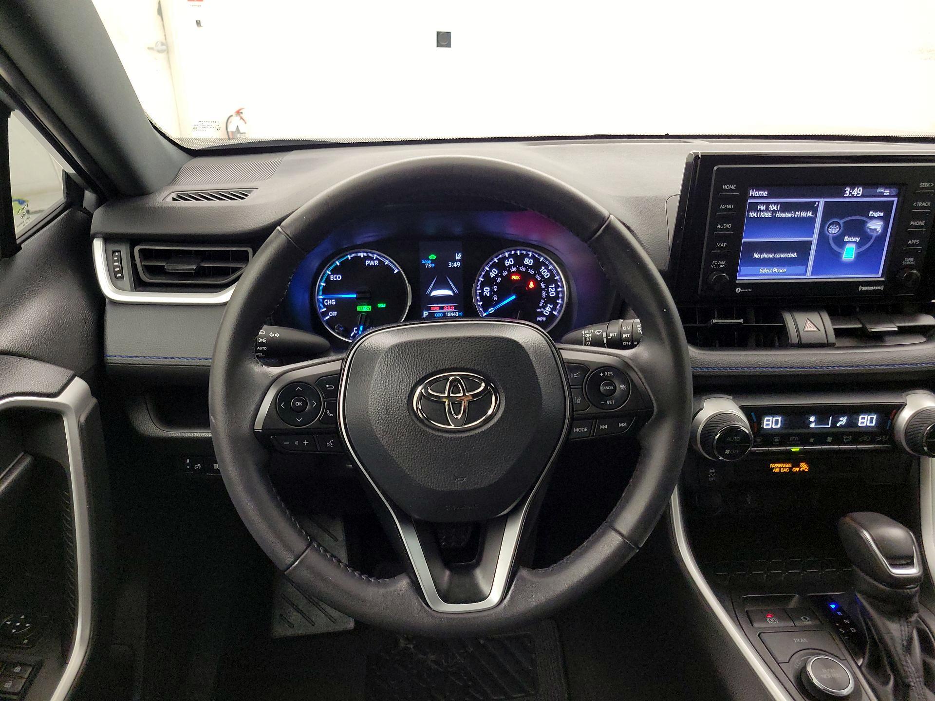 Thumbnail: 2022 Toyota RAV4 - 10