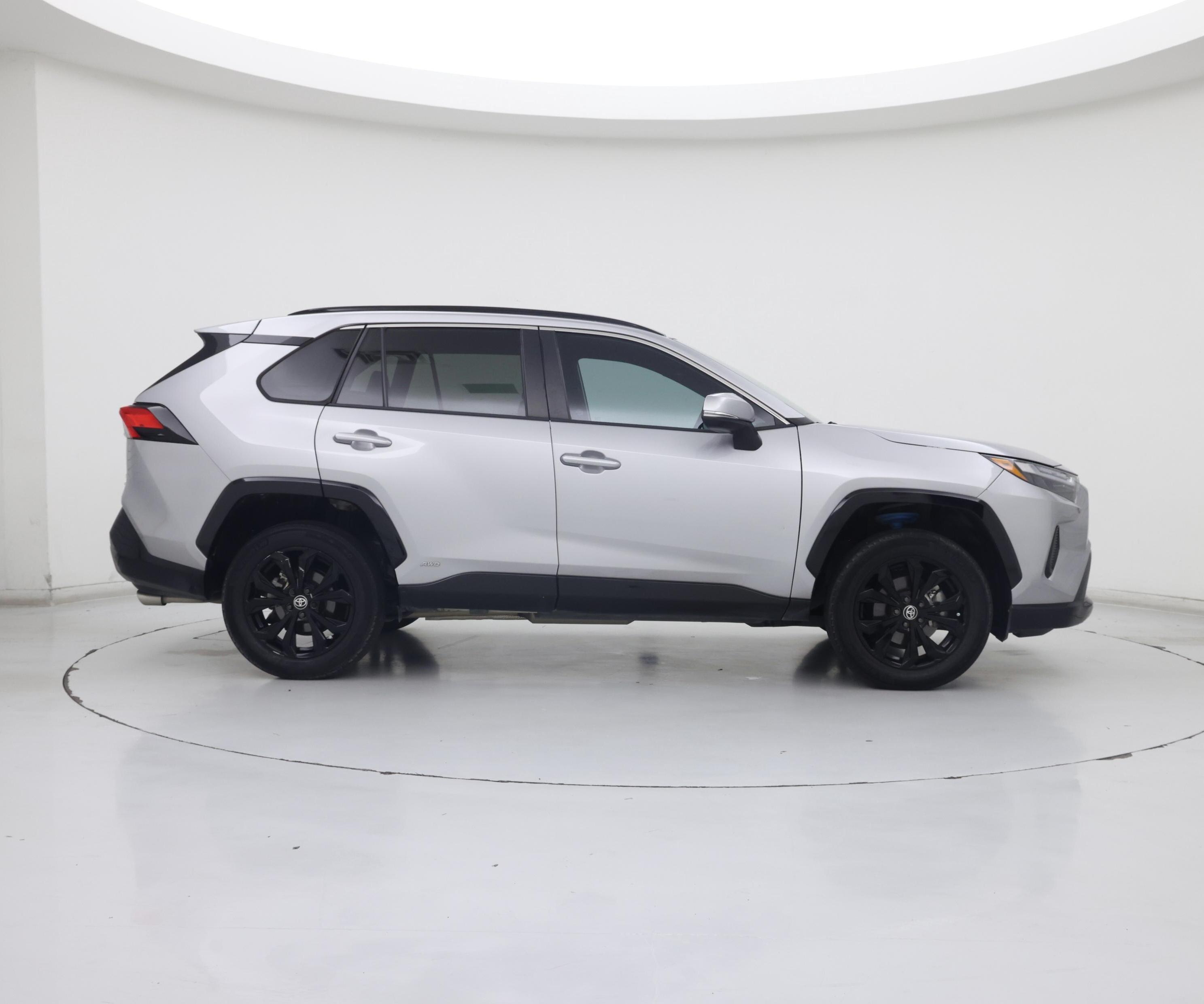 Thumbnail: 2022 Toyota RAV4 - 7
