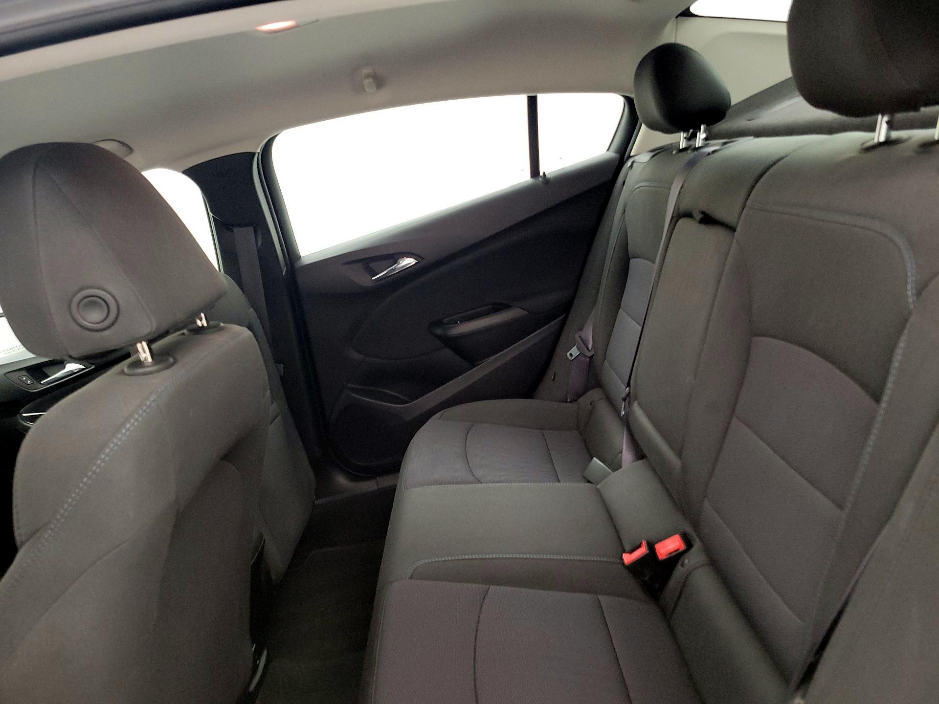 Thumbnail: 2017 Chevrolet Cruze - 19