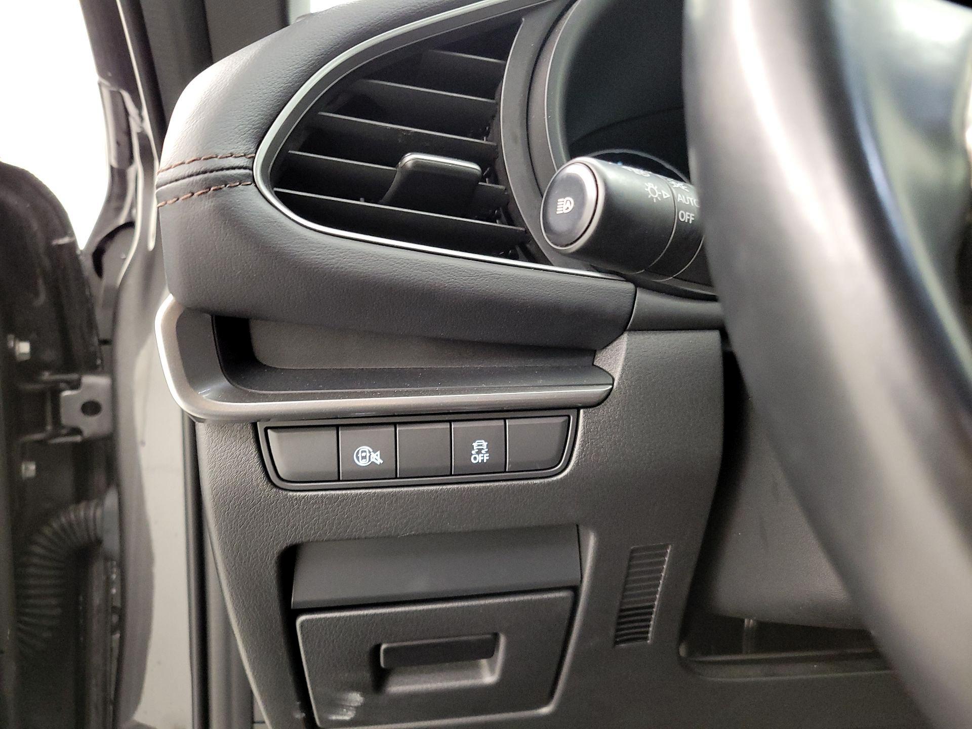 Thumbnail: 2025 Mazda Mazda3 - 13