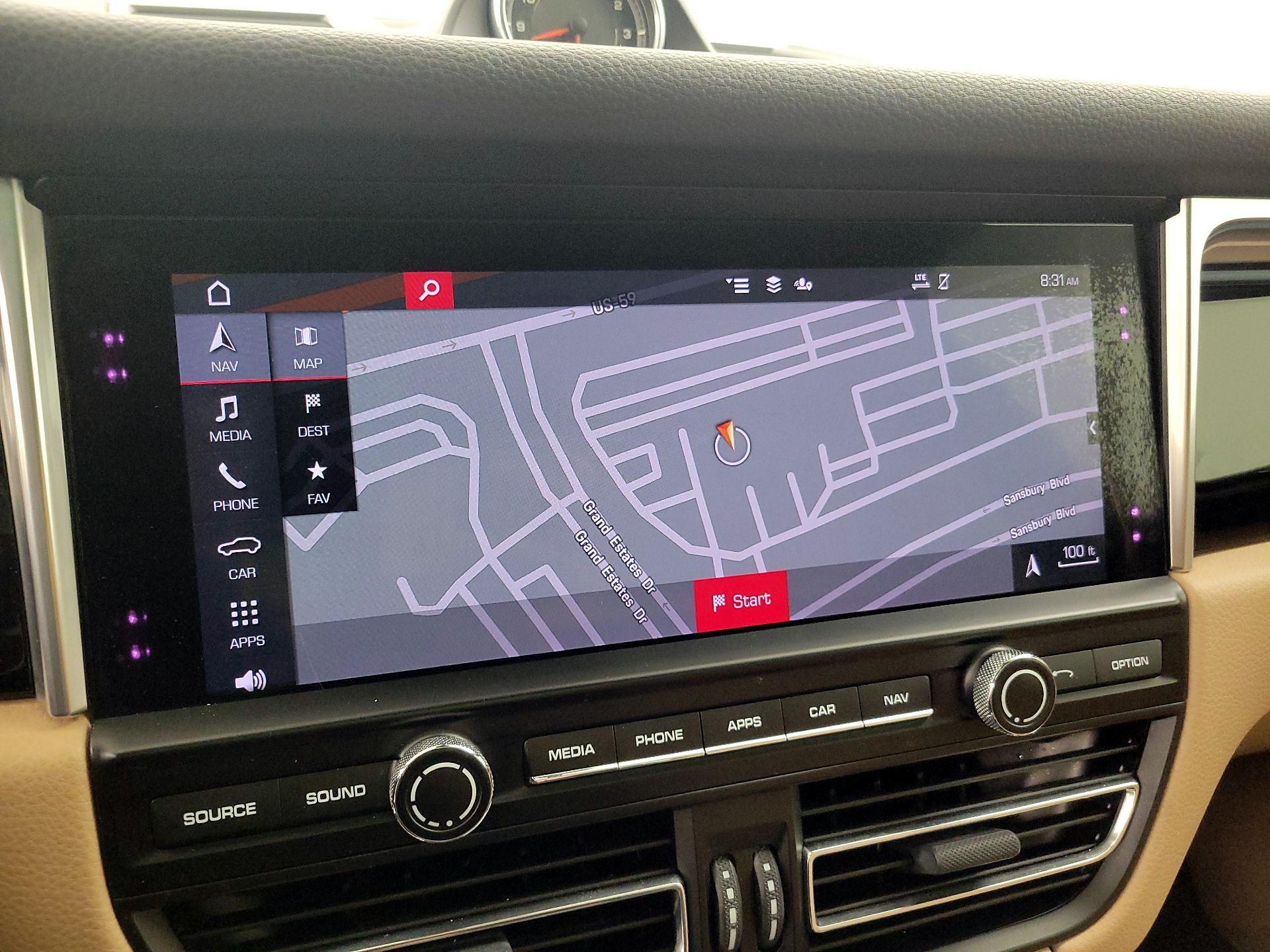 Thumbnail: 2019 Porsche Macan - 14