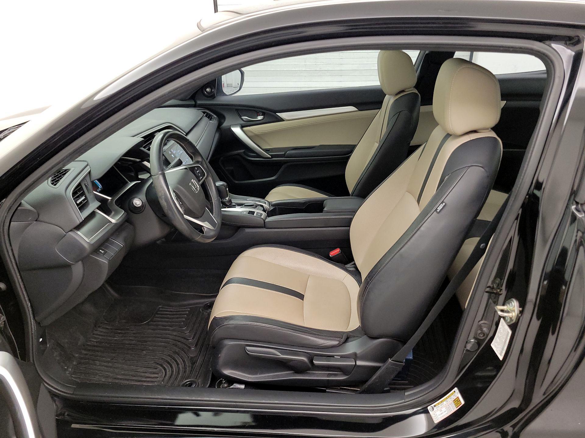 Thumbnail: 2016 Honda Civic - 11