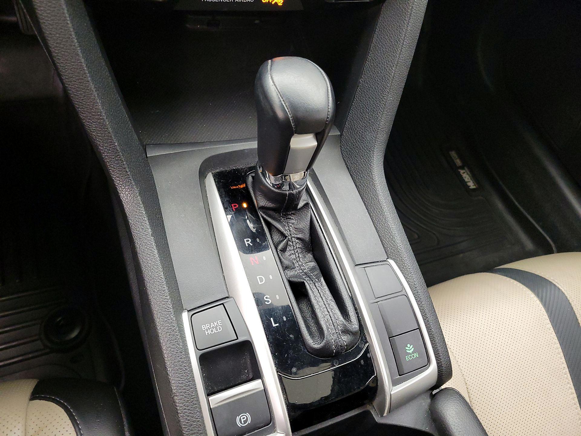 Thumbnail: 2016 Honda Civic - 17