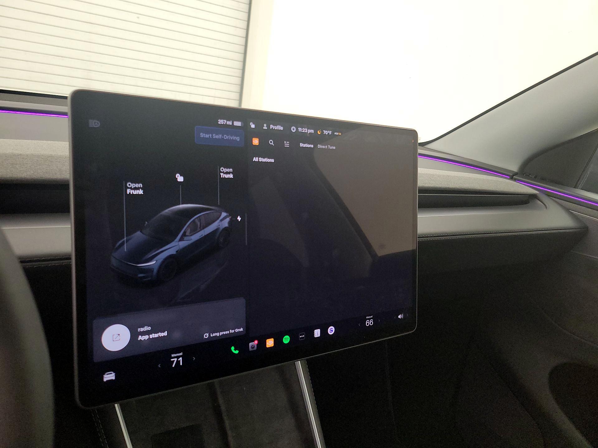 Thumbnail: 2026 Tesla Model Y - 15