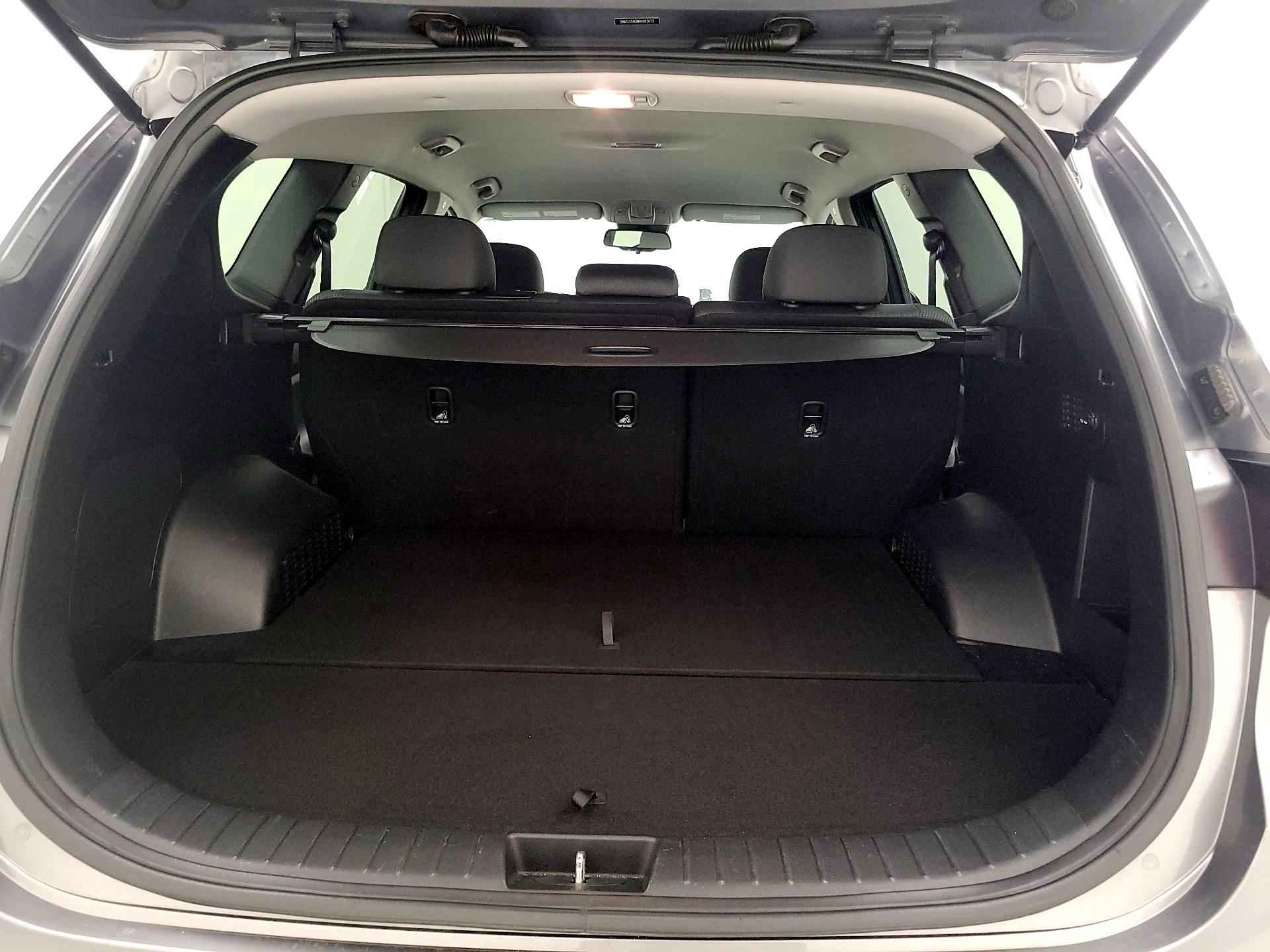 Thumbnail: 2019 Hyundai Santa Fe - 20