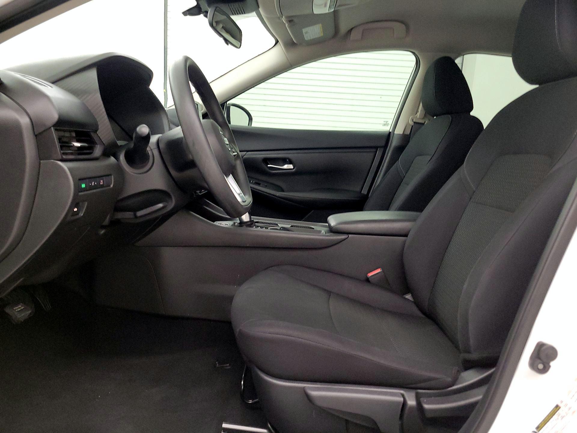 Thumbnail: 2021 Nissan Sentra - 11