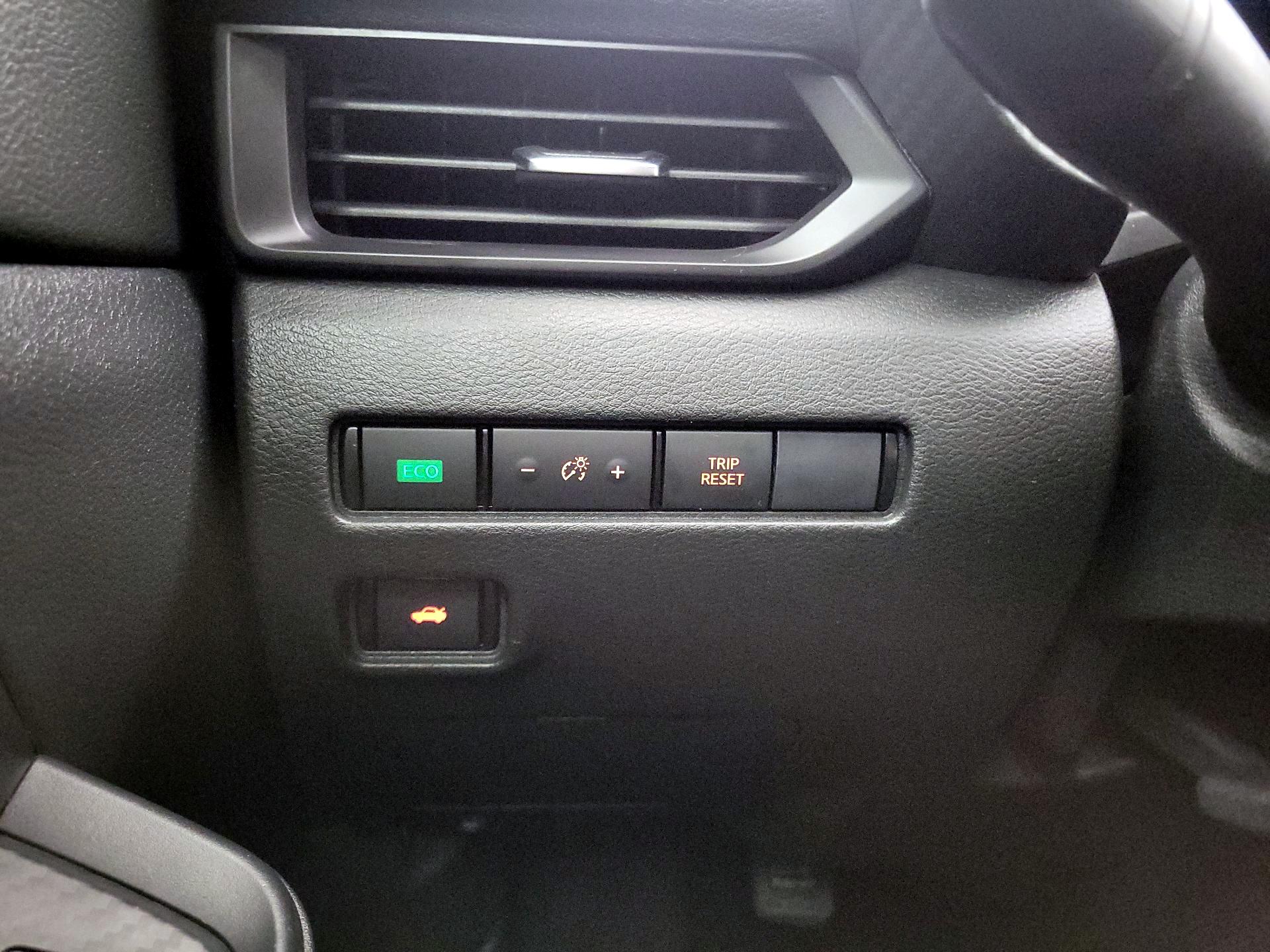 Thumbnail: 2021 Nissan Sentra - 13