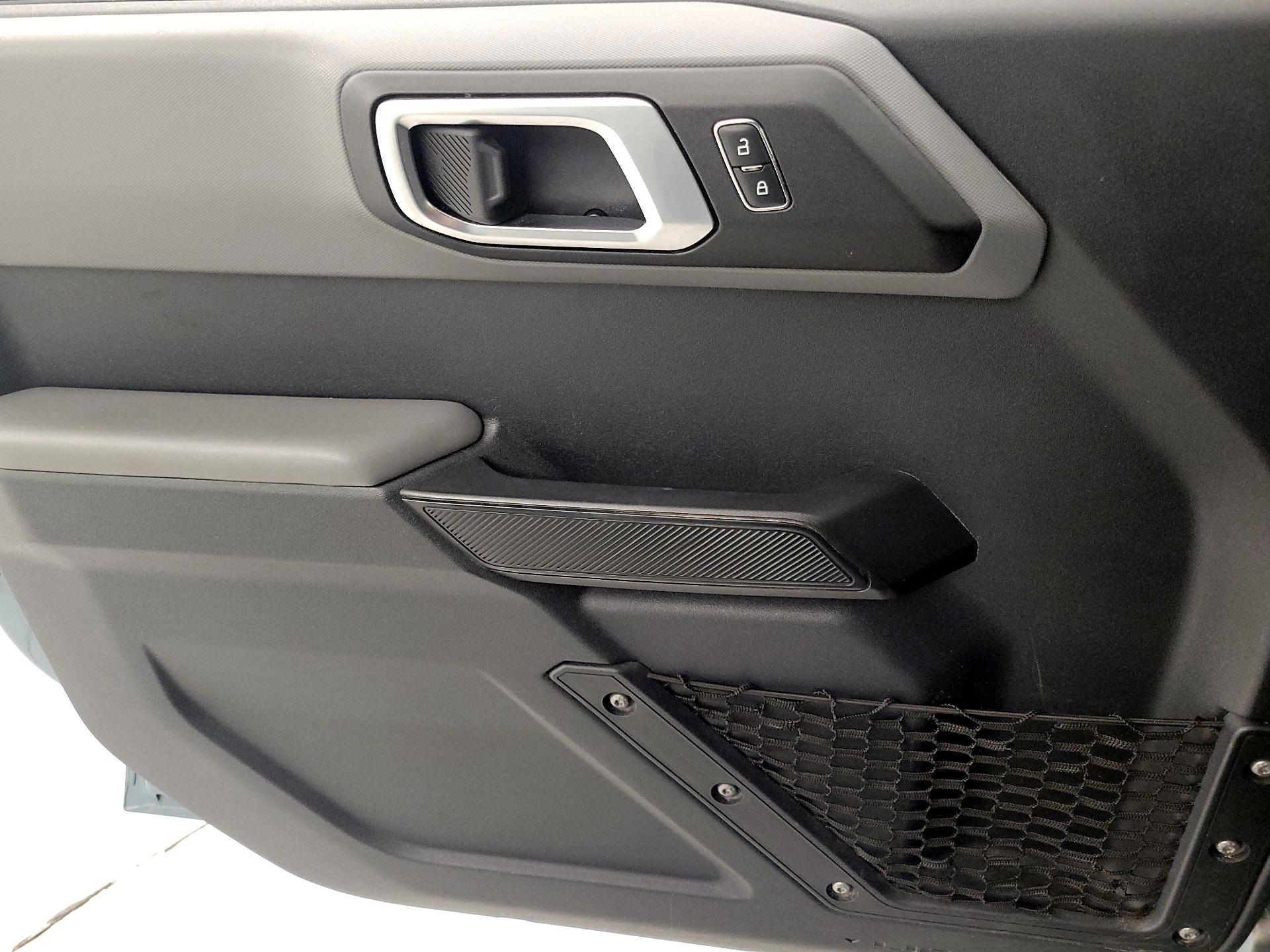 Thumbnail: 2022 Ford Bronco - 12