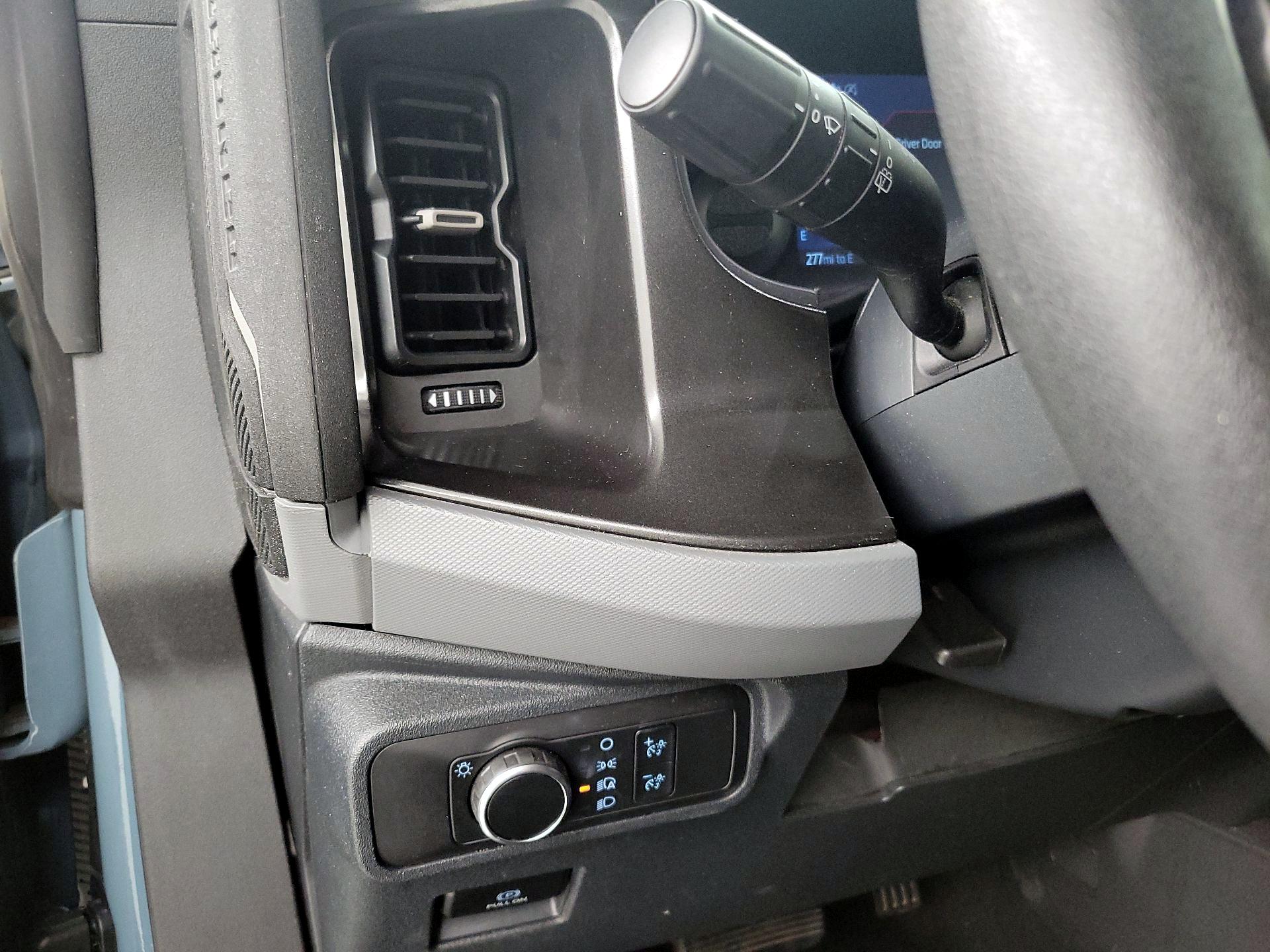 Thumbnail: 2022 Ford Bronco - 13