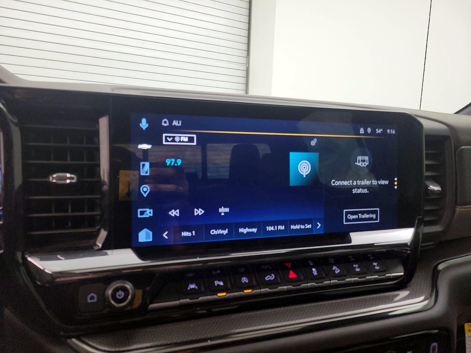 2022 Chevrolet Silverado 1500 ZR2 - Photo 17