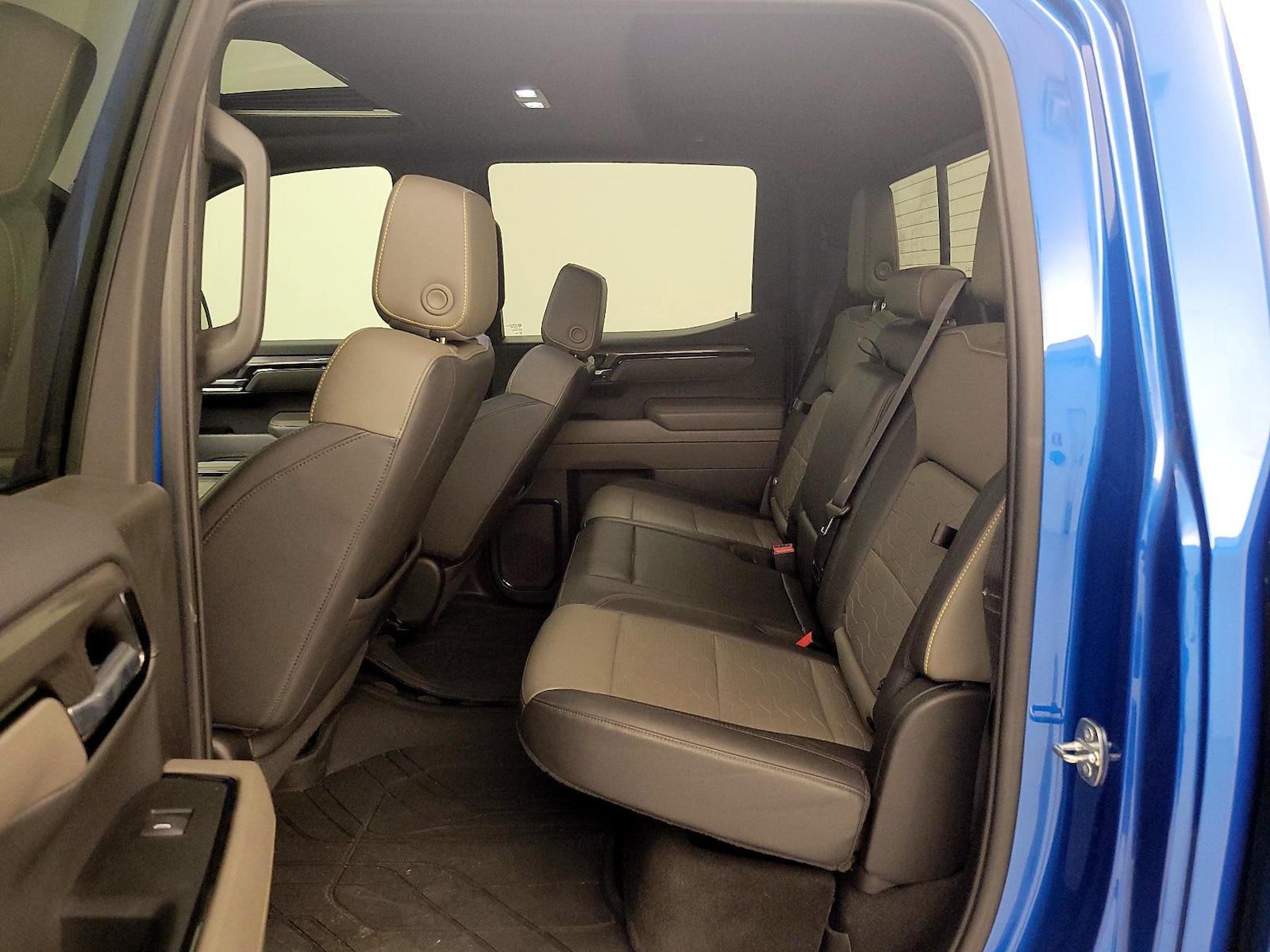 2022 Chevrolet Silverado 1500 ZR2 - Photo 22