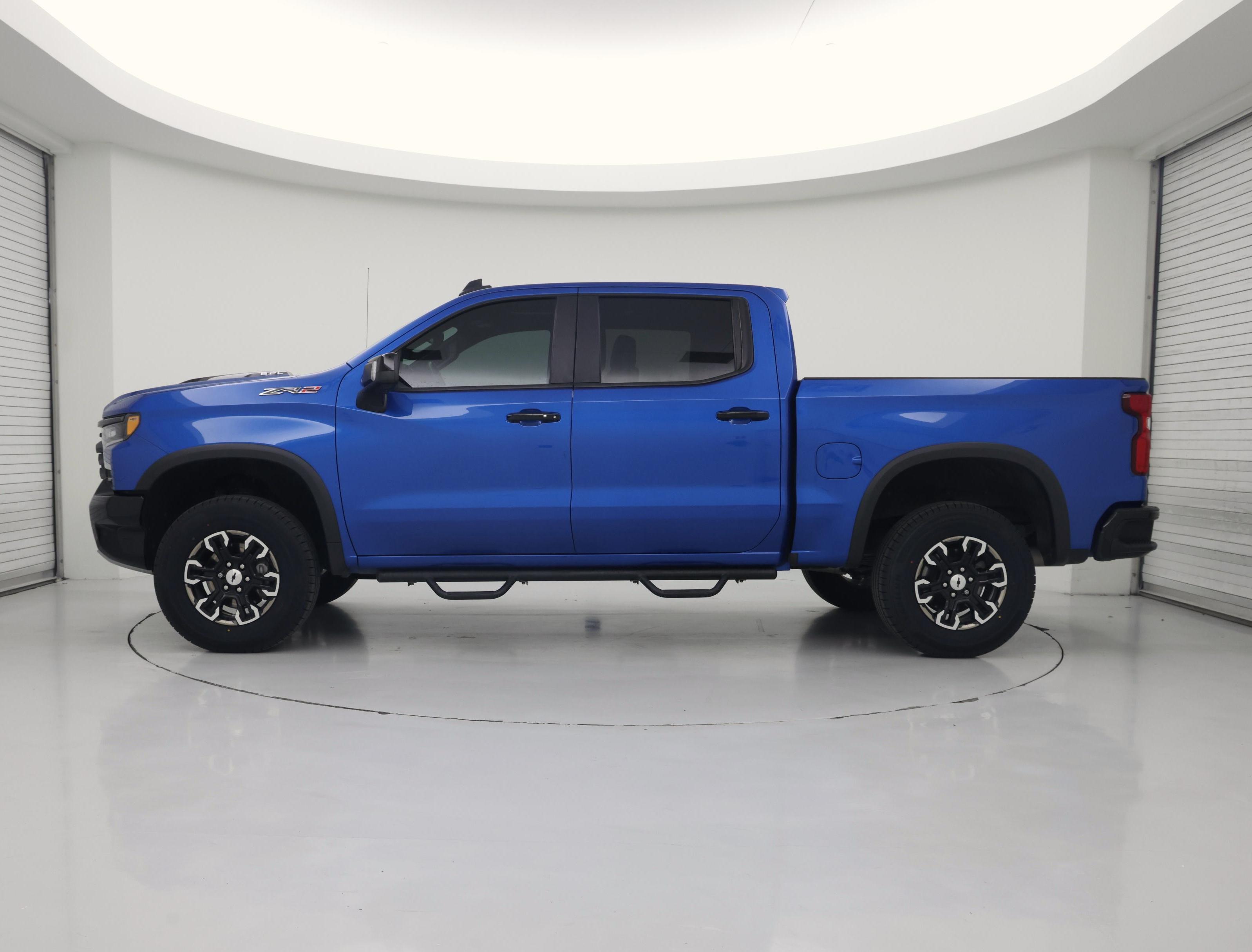 Thumbnail: 2022 Chevrolet Silverado 1500 - 3