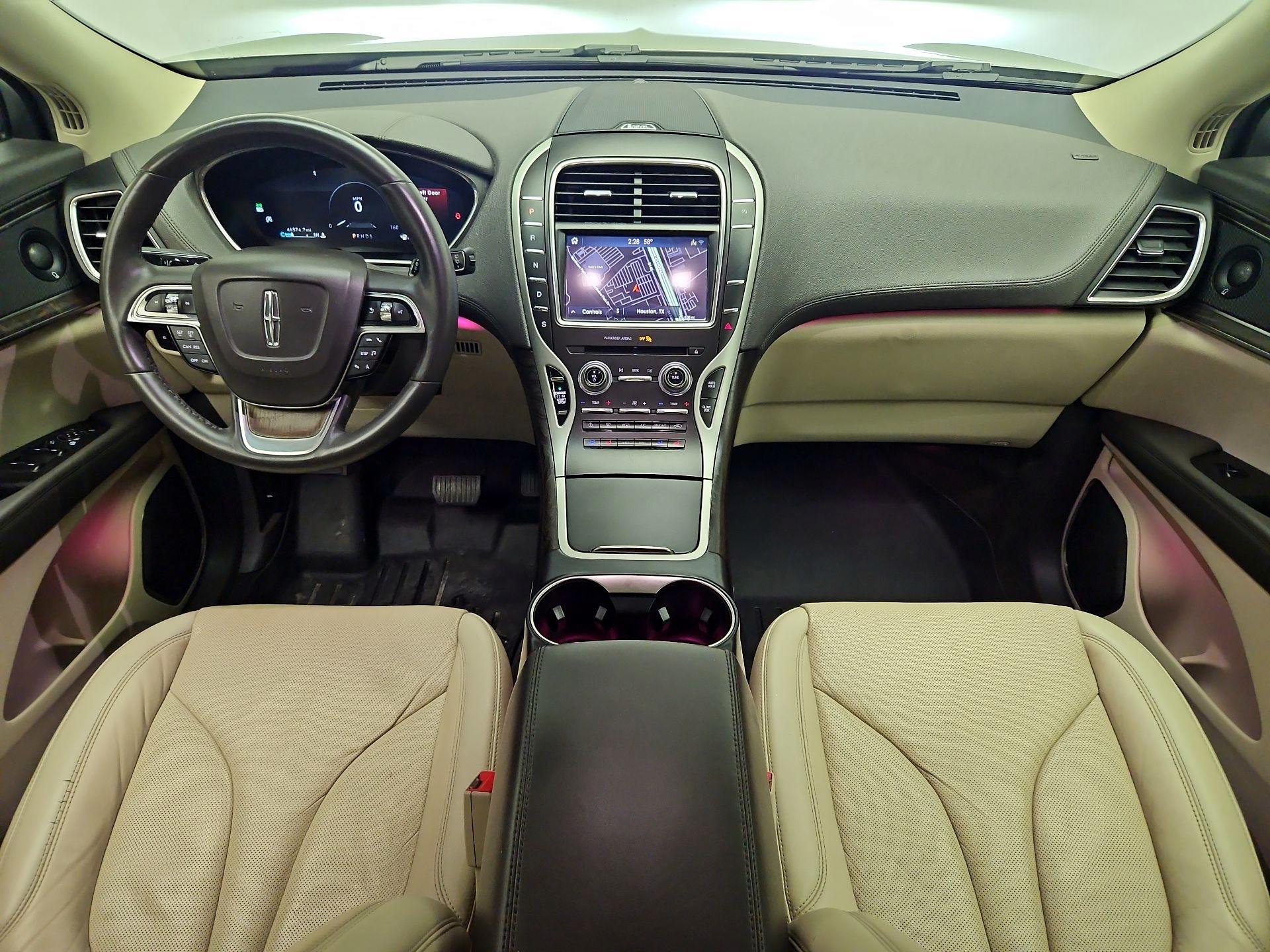 Thumbnail: 2019 Lincoln Nautilus - 9