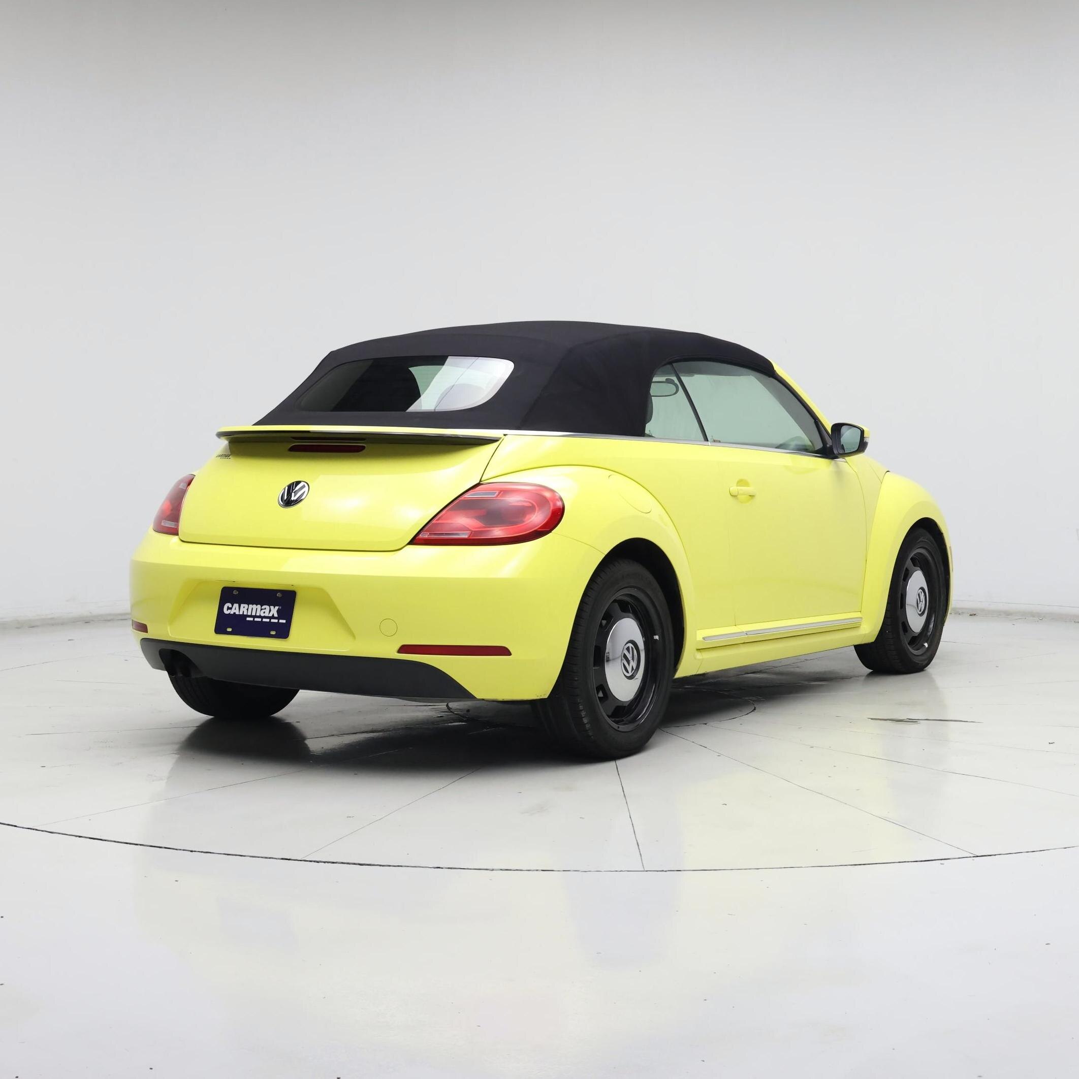 Thumbnail: 2014 Volkswagen Beetle - 8