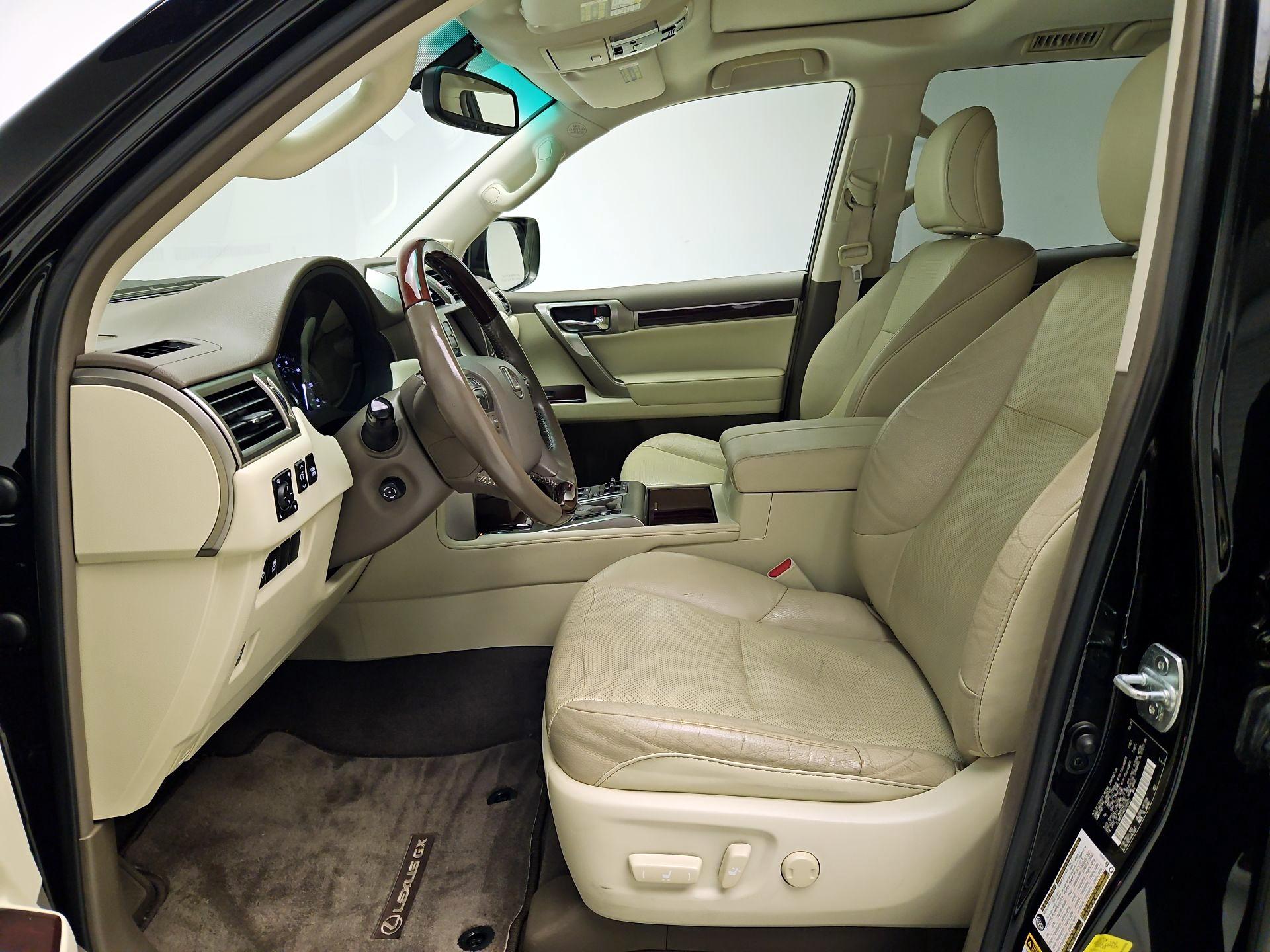 Thumbnail: 2016 Lexus GX - 11