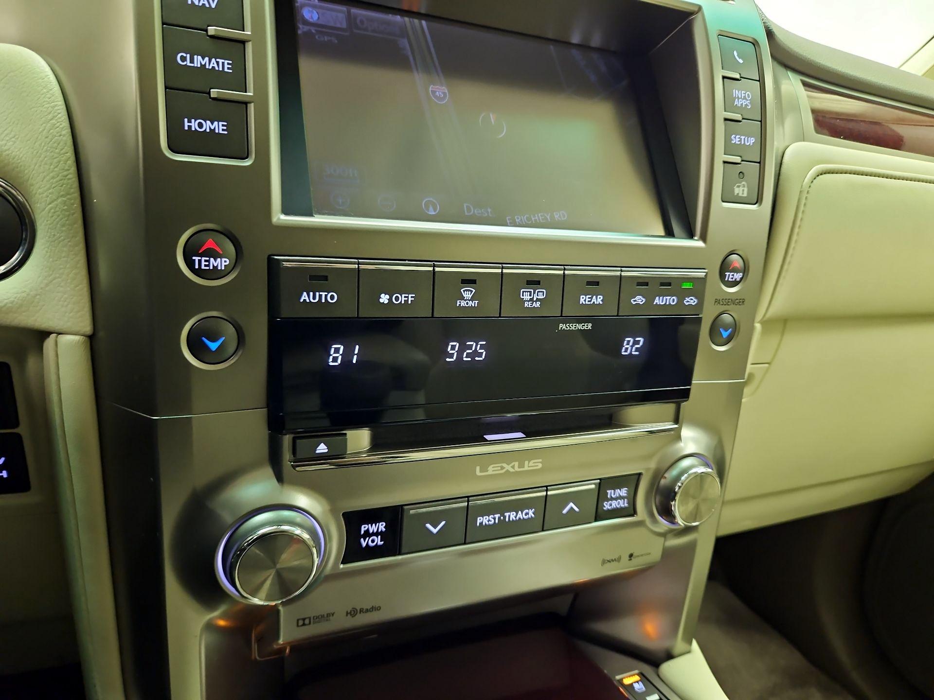 Thumbnail: 2016 Lexus GX - 16