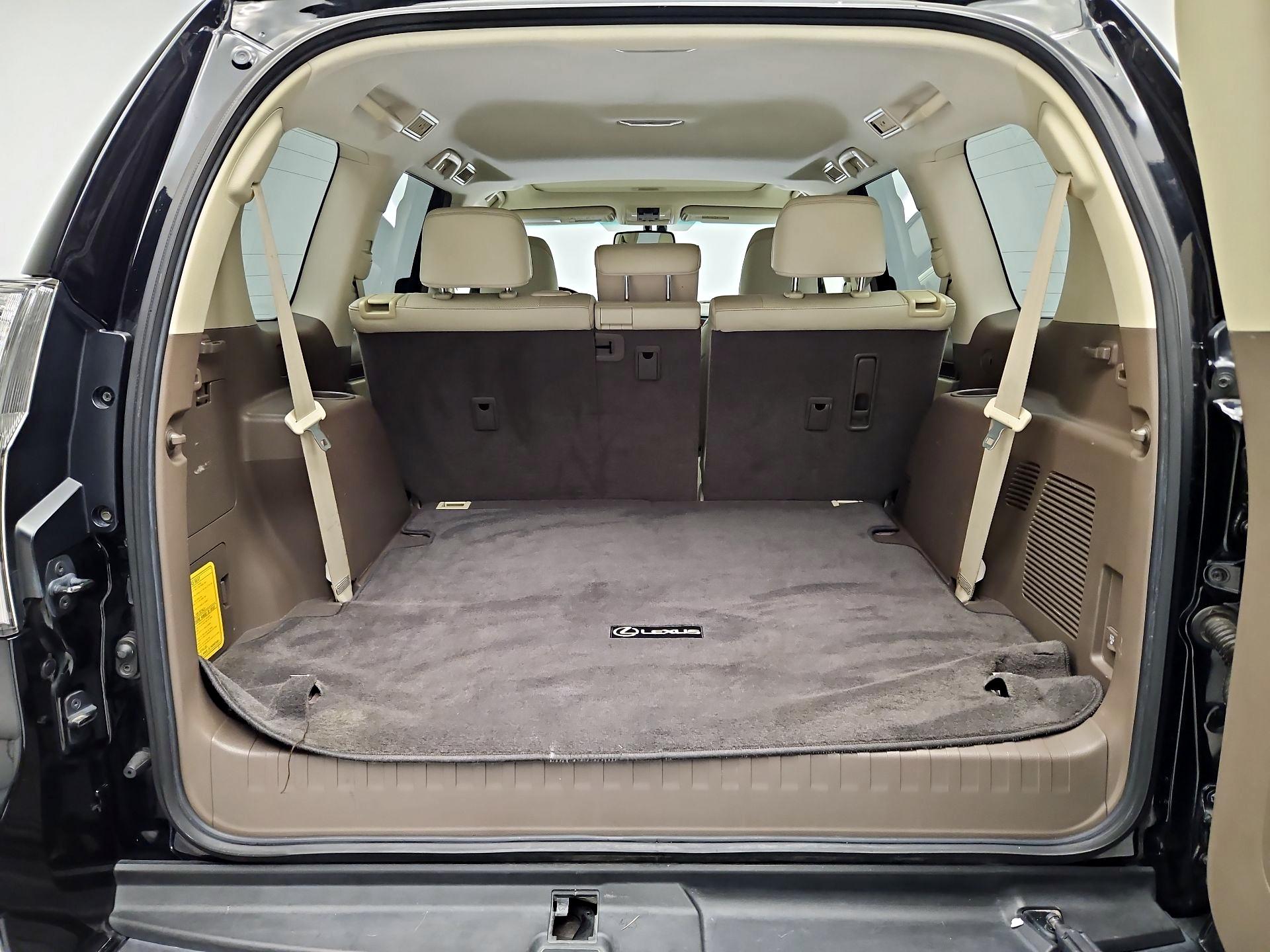 Thumbnail: 2016 Lexus GX - 19