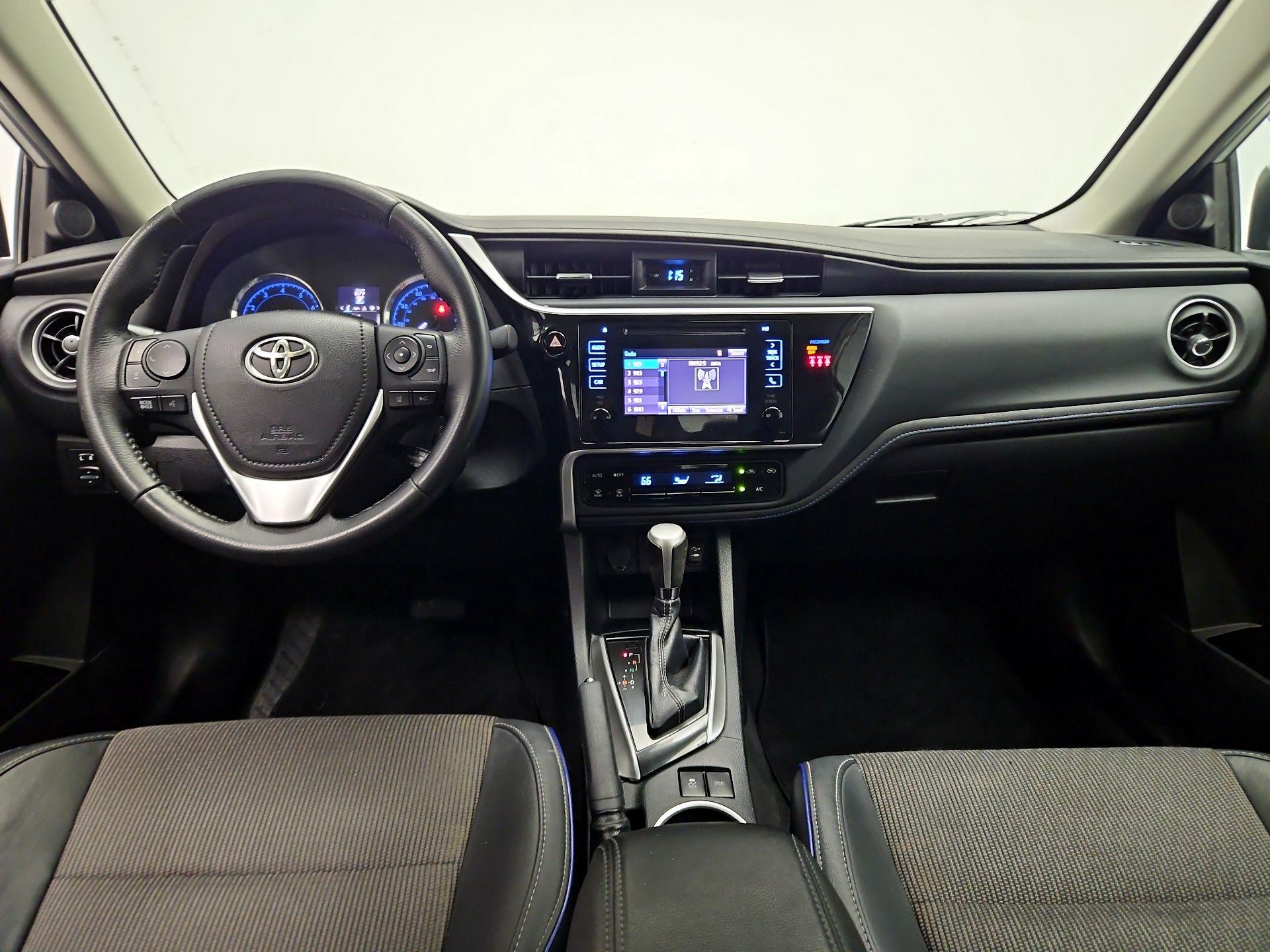 Thumbnail: 2018 Toyota Corolla - 9