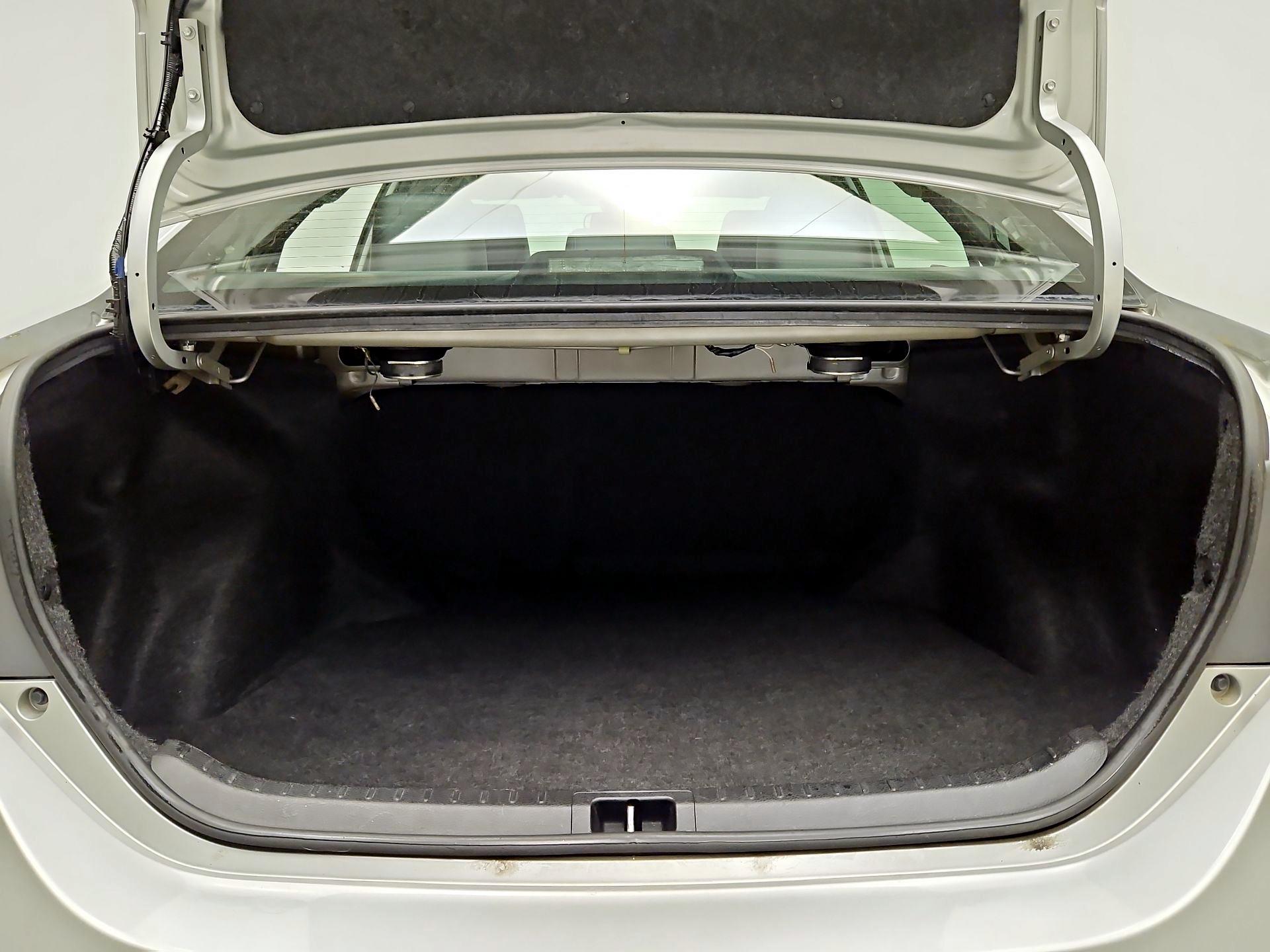 Thumbnail: 2018 Toyota Corolla - 20