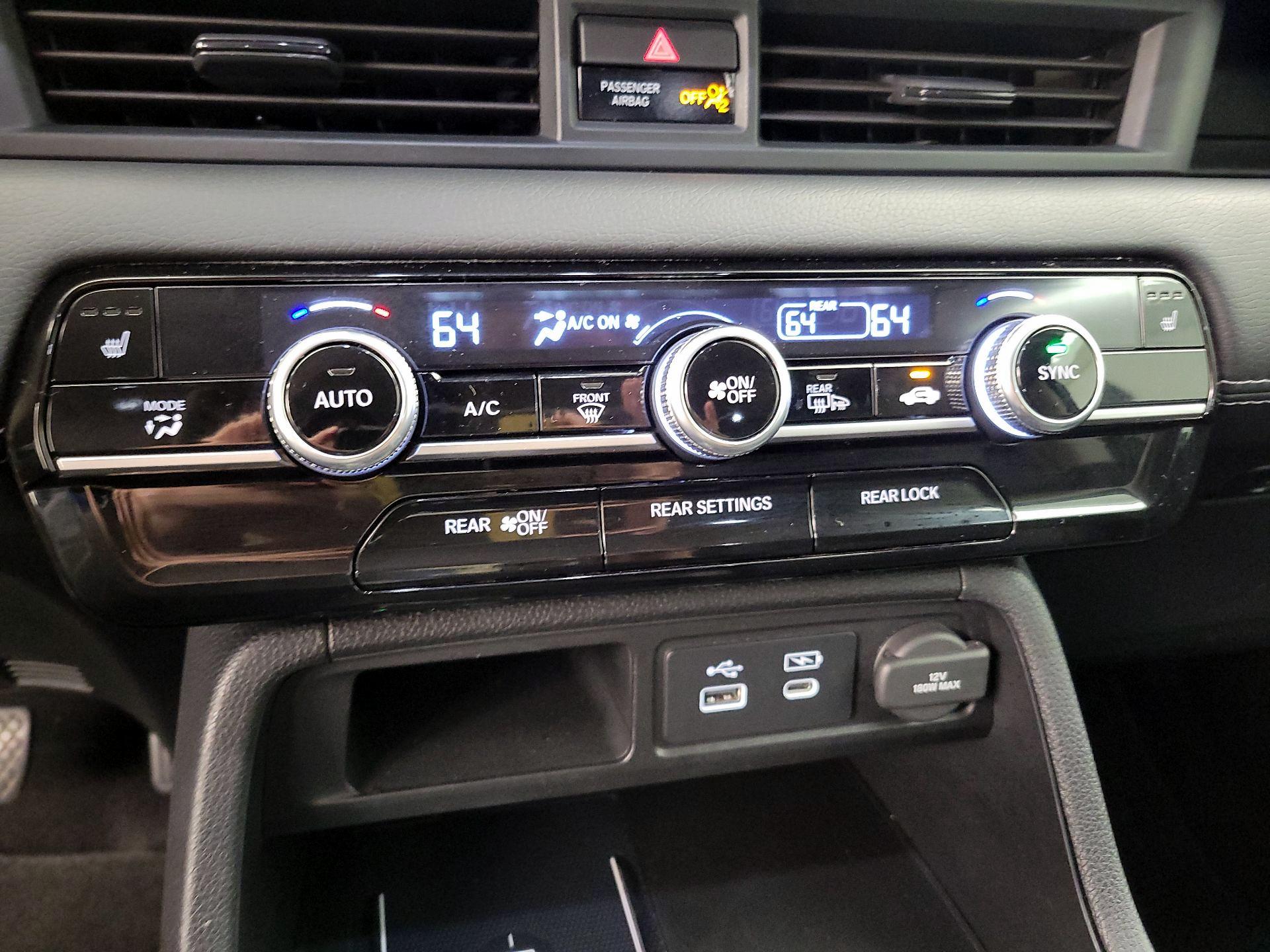 Thumbnail: 2024 Honda Pilot - 16