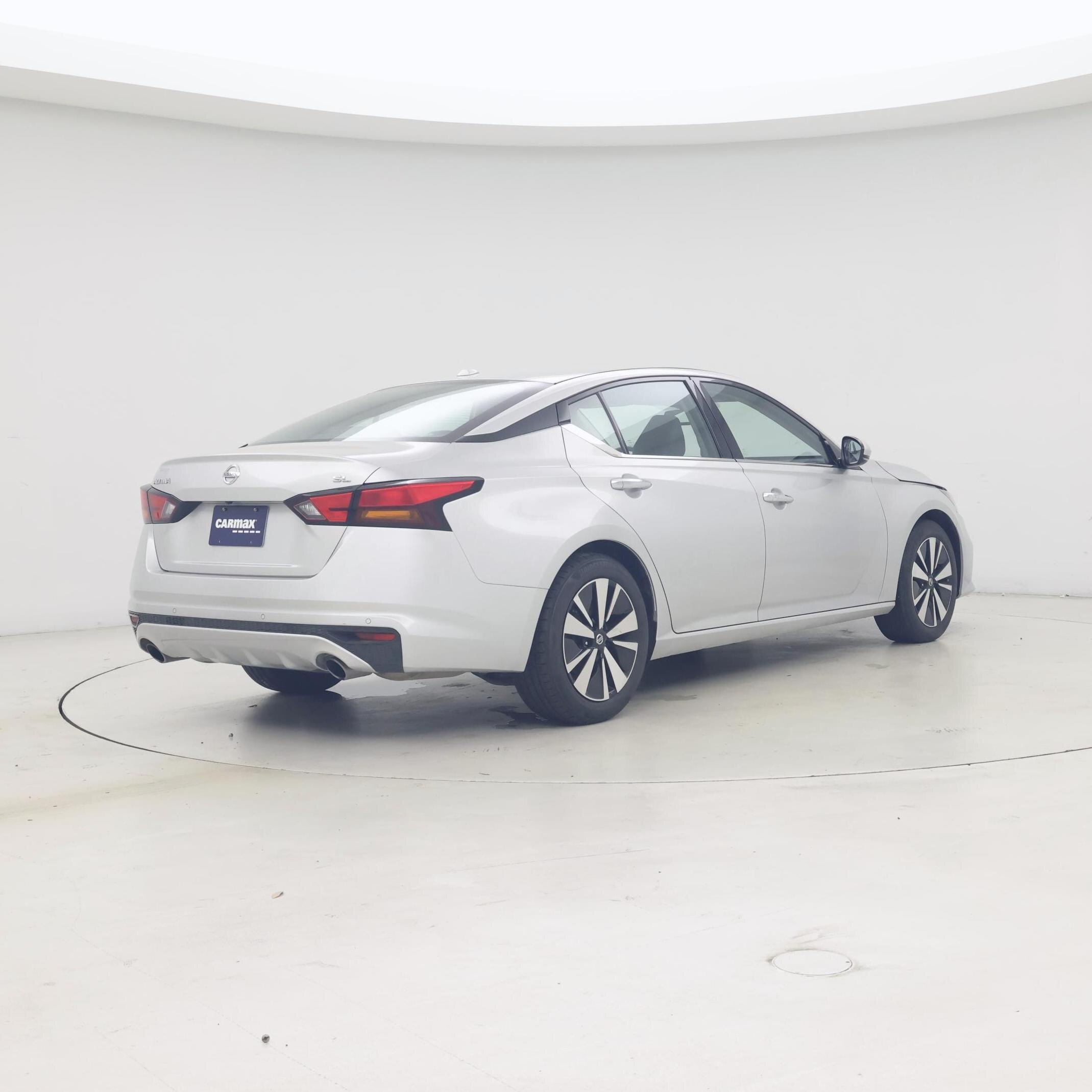 Thumbnail: 2019 Nissan Altima - 8