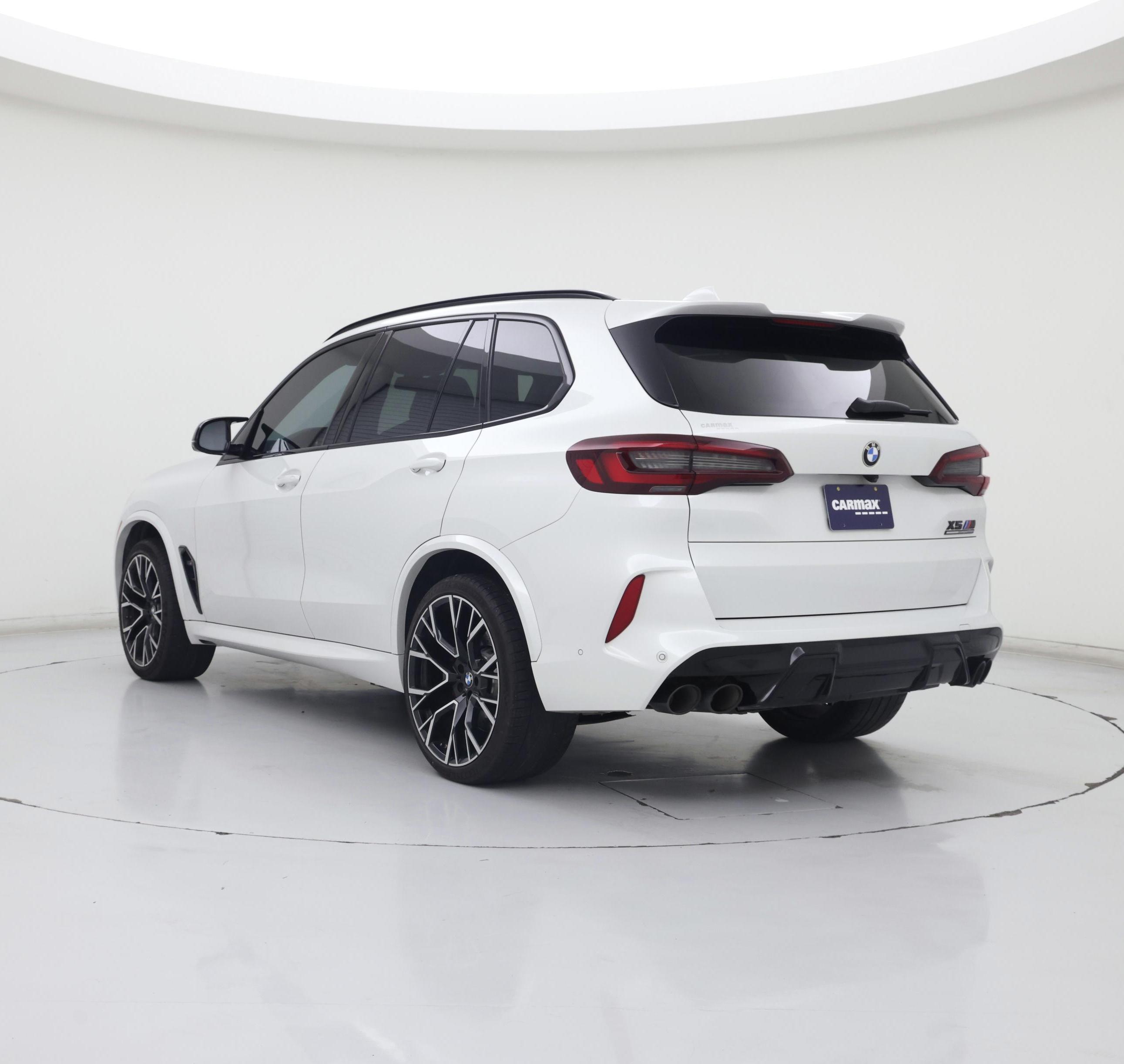 Thumbnail: 2022 BMW X5 - 2