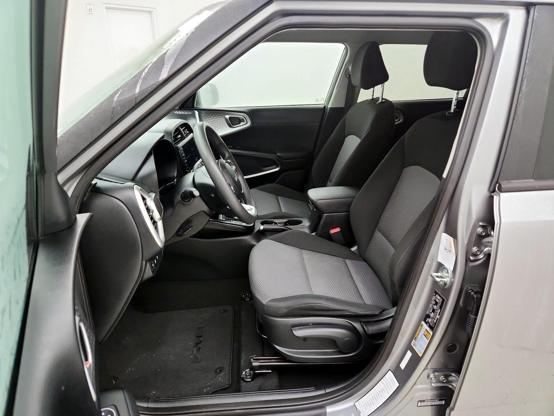 Thumbnail: 2023 Kia Soul - 11